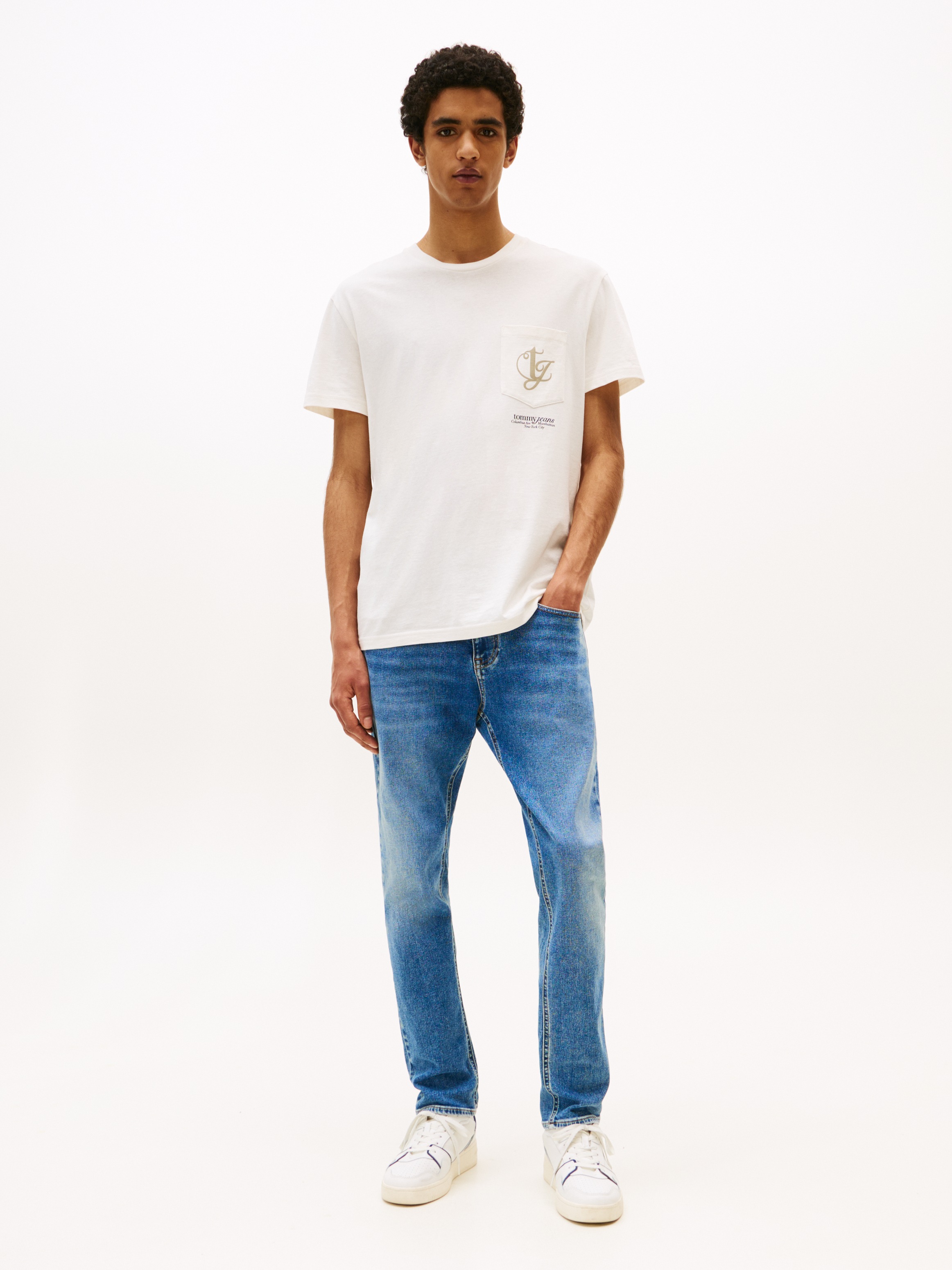Tommy Jeans Slim-fit-Jeans »Austin Slim Tapered«, zum Knöchel hin schmaler werdende Jeans mit mittlerer Leibhöhe