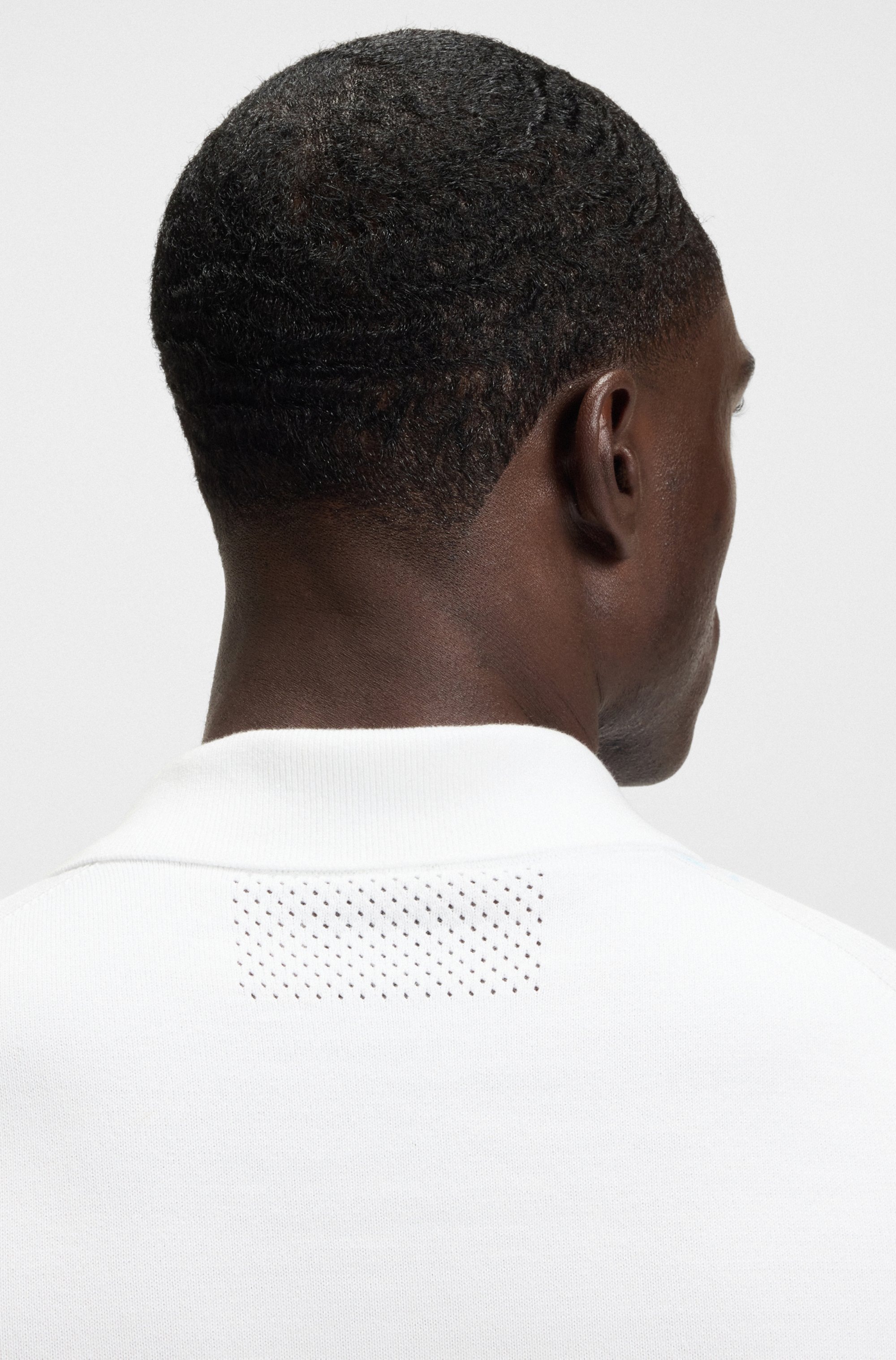 BOSS GREEN Kurzarmpullover »K Ever-X PS« mit Perforierungen zur Belüftung