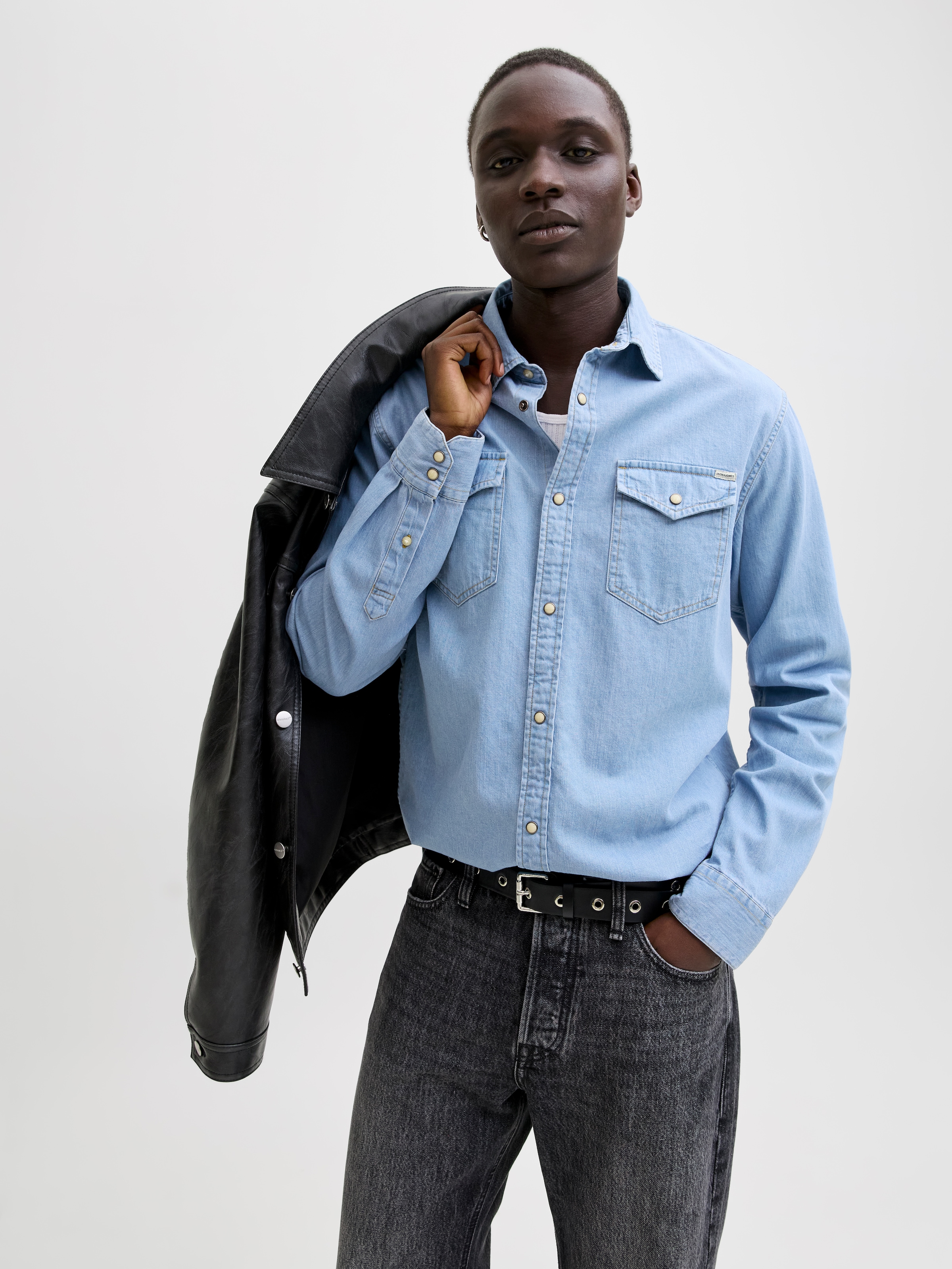 Jack & Jones Chemise à manches longues »JJESHERIDAN SHIRT L/S NOOS« mit angesetzter Brusttasche