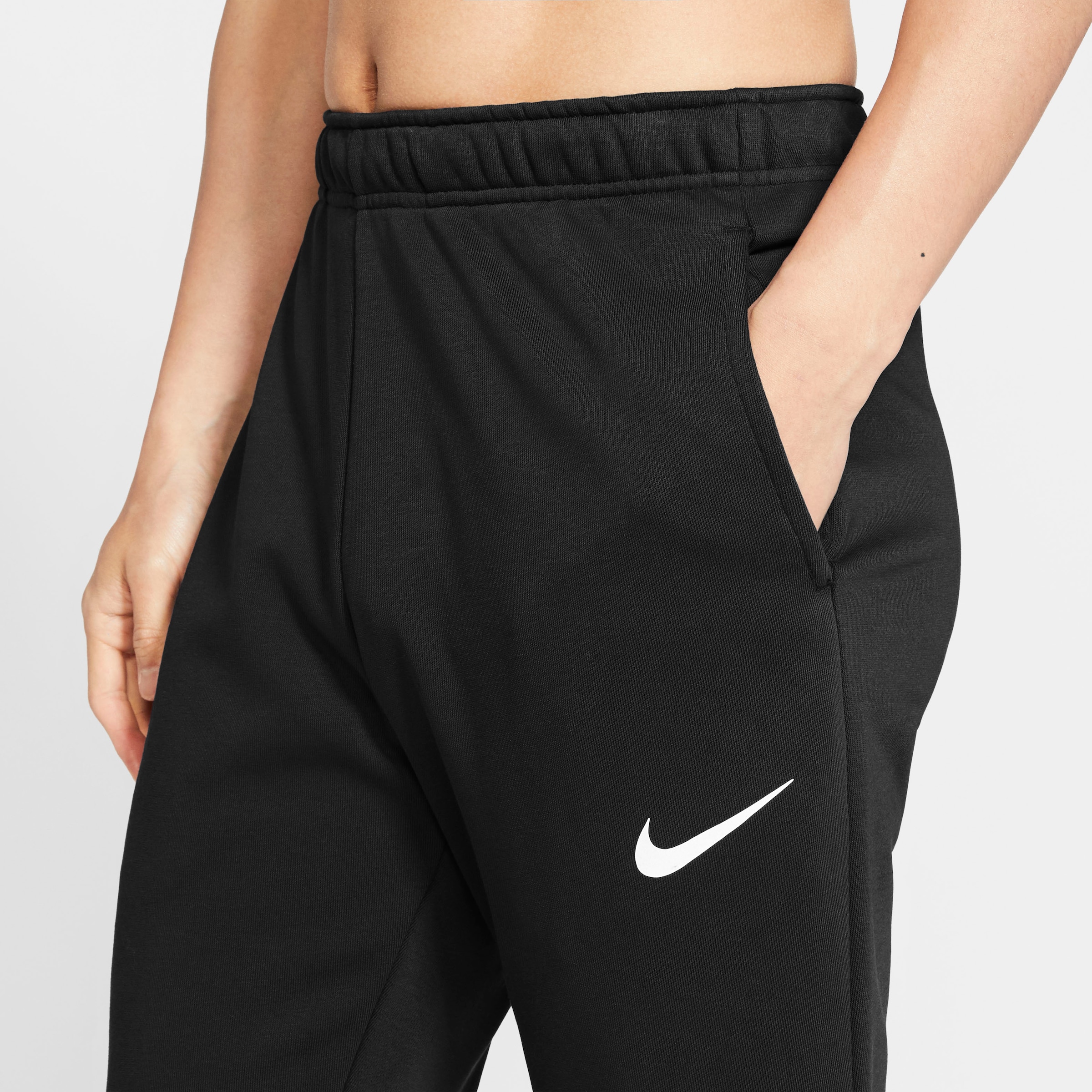 Nike Trainingshose »DRI-FIT MEN'S TAPERED TRAINING PANTS«