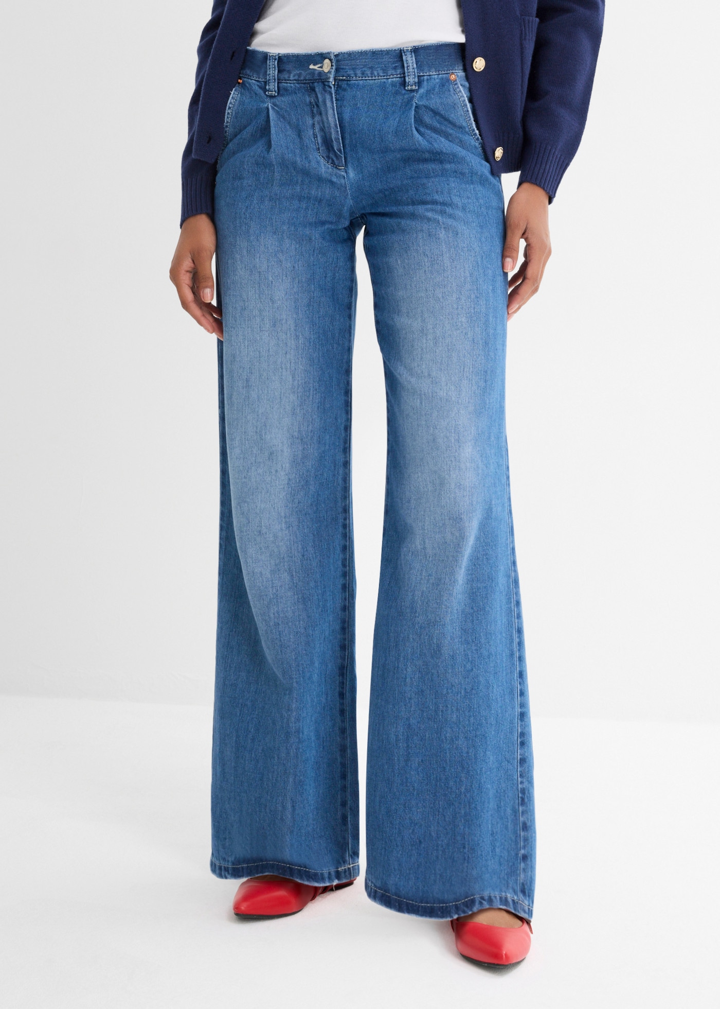 Image of bonprix Weite Jeans lockerer Schnitt, mittlerer Bund, weite Passform