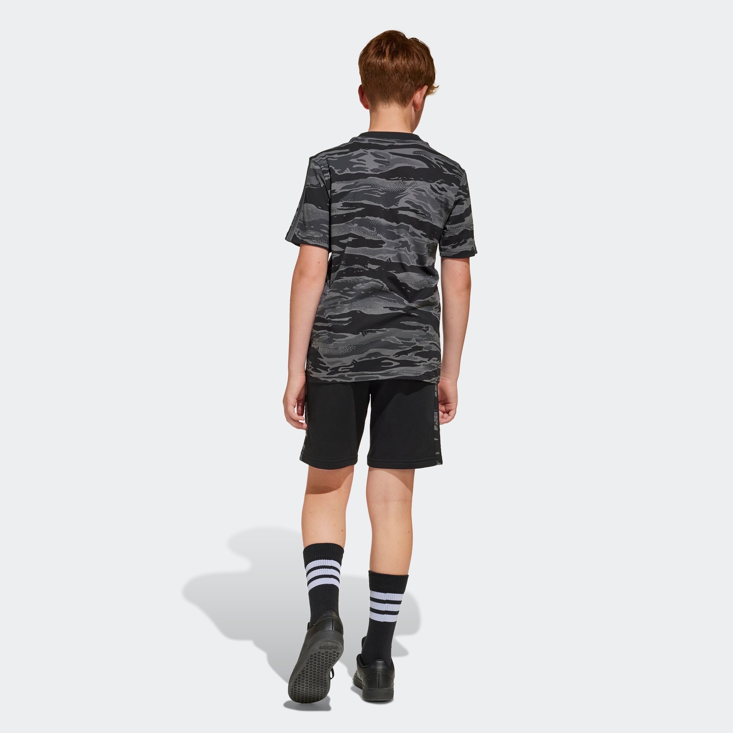adidas Sportswear Shorts »J CAMO SHORT«, (1 tlg.)