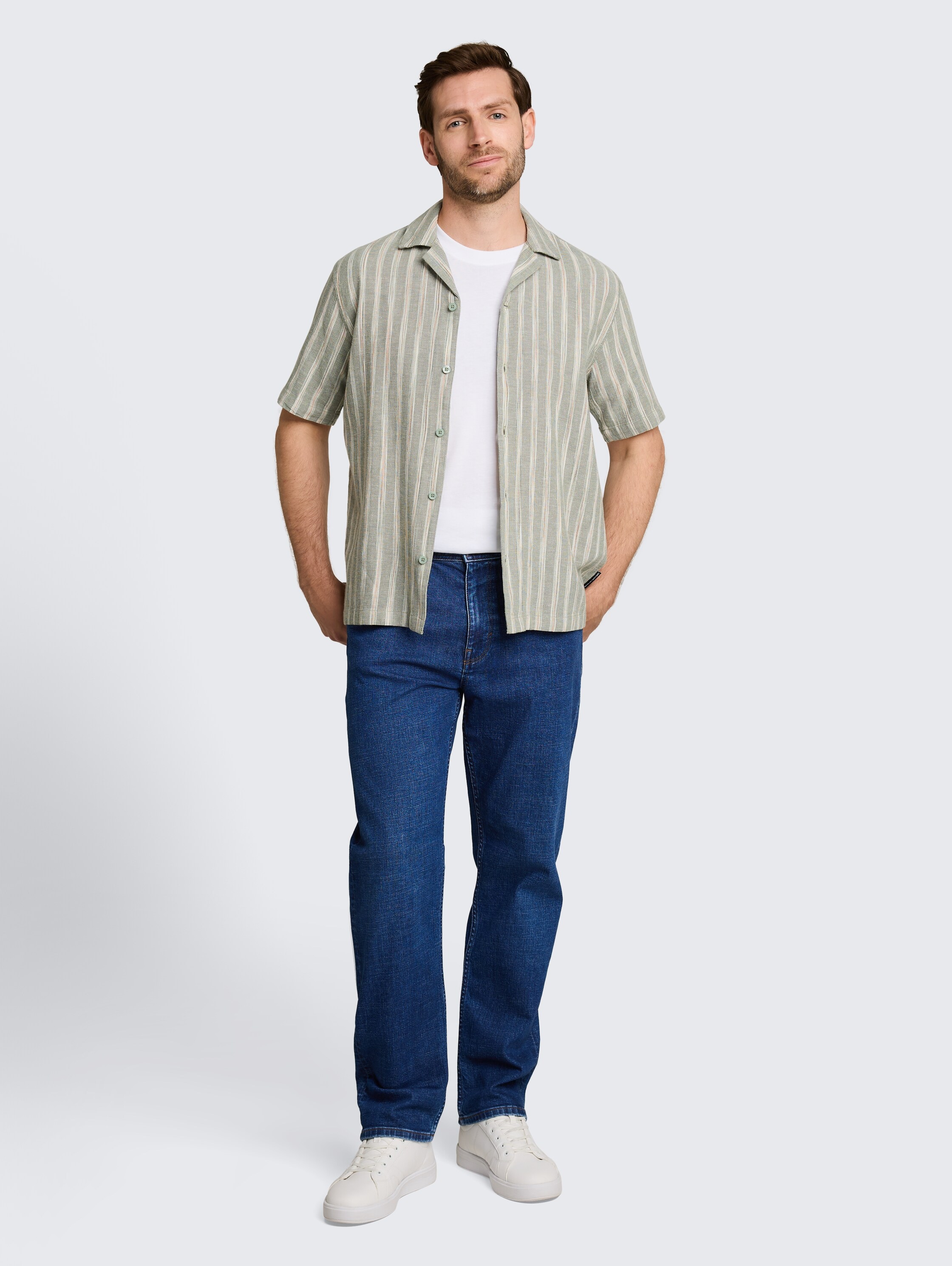 TOM TAILOR Jeans à 5 poches coupe décontractée / avec stretch