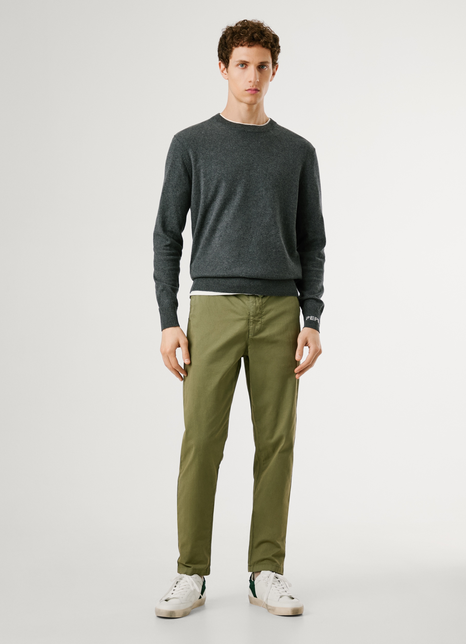 Pepe Jeans Strickpullover »ANDRE CREW NECK«, mit Rundhals, Logo-Jacquard