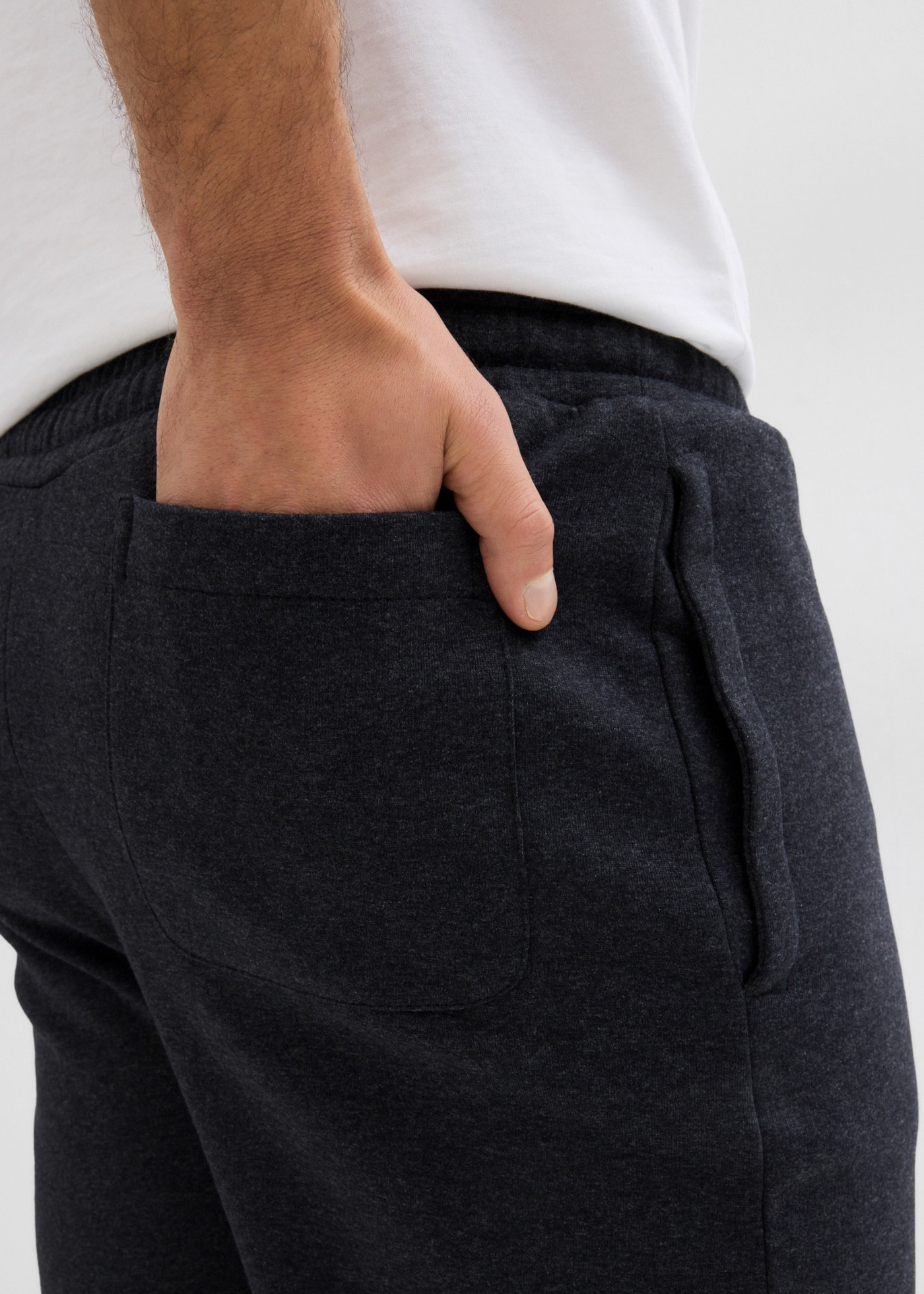 bonprix Sweatbermudas  en coton et polyester, regular fit, style casual