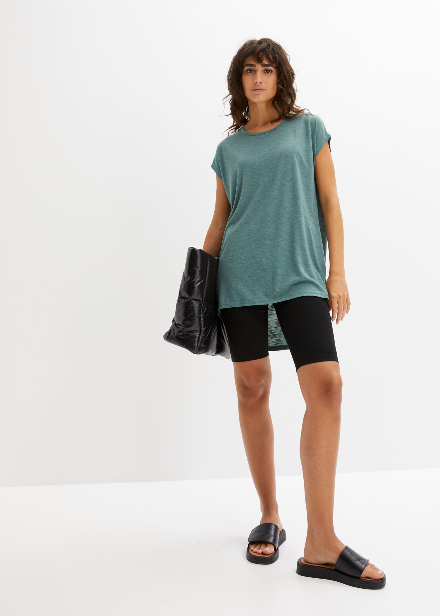 bonprix T-shirt long »Longshirt aus Viskose-Mischung« coupe décontractée, dos plus long, ourlet arrondi