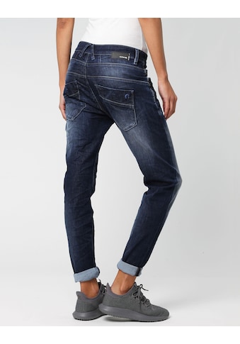 GANG Slim-fit-Jeans »94New Georgina«, mit charakteristischen Abnähern quer über den... kaufen