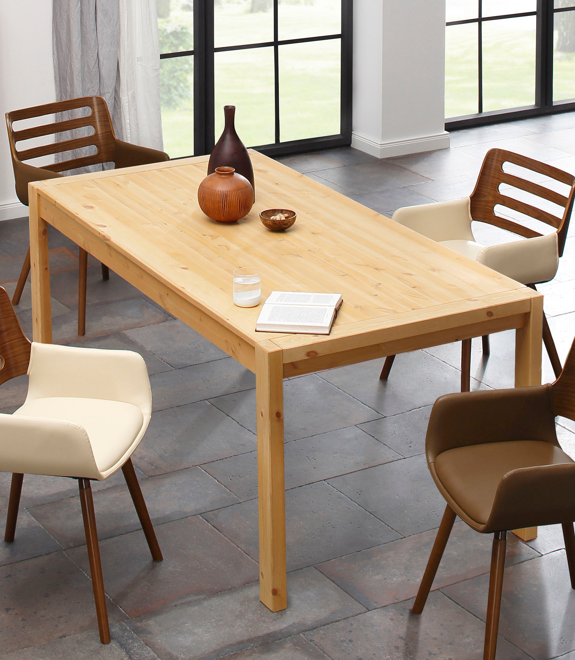 Image of Home affaire Esstisch »Ella«, aus massivem Kiefernholz, in unterschiedlichen Tischbreiten erhältlich bei Ackermann Versand Schweiz