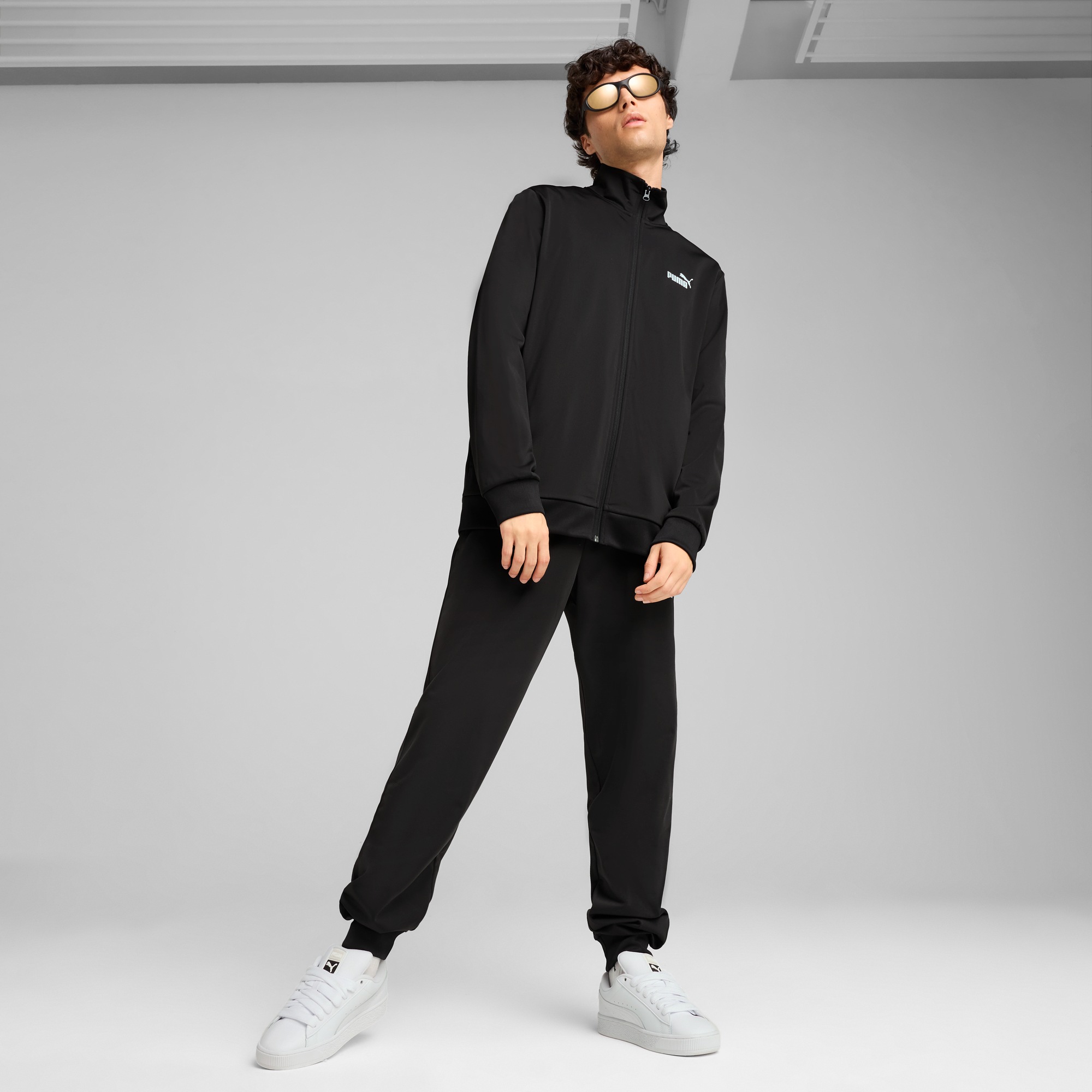 Image of PUMA Trainingsanzug "ESS POLY SUIT CL" 2 Stk. zweiteiliges Set mit Jacke und Hose, mit hohem Kragen