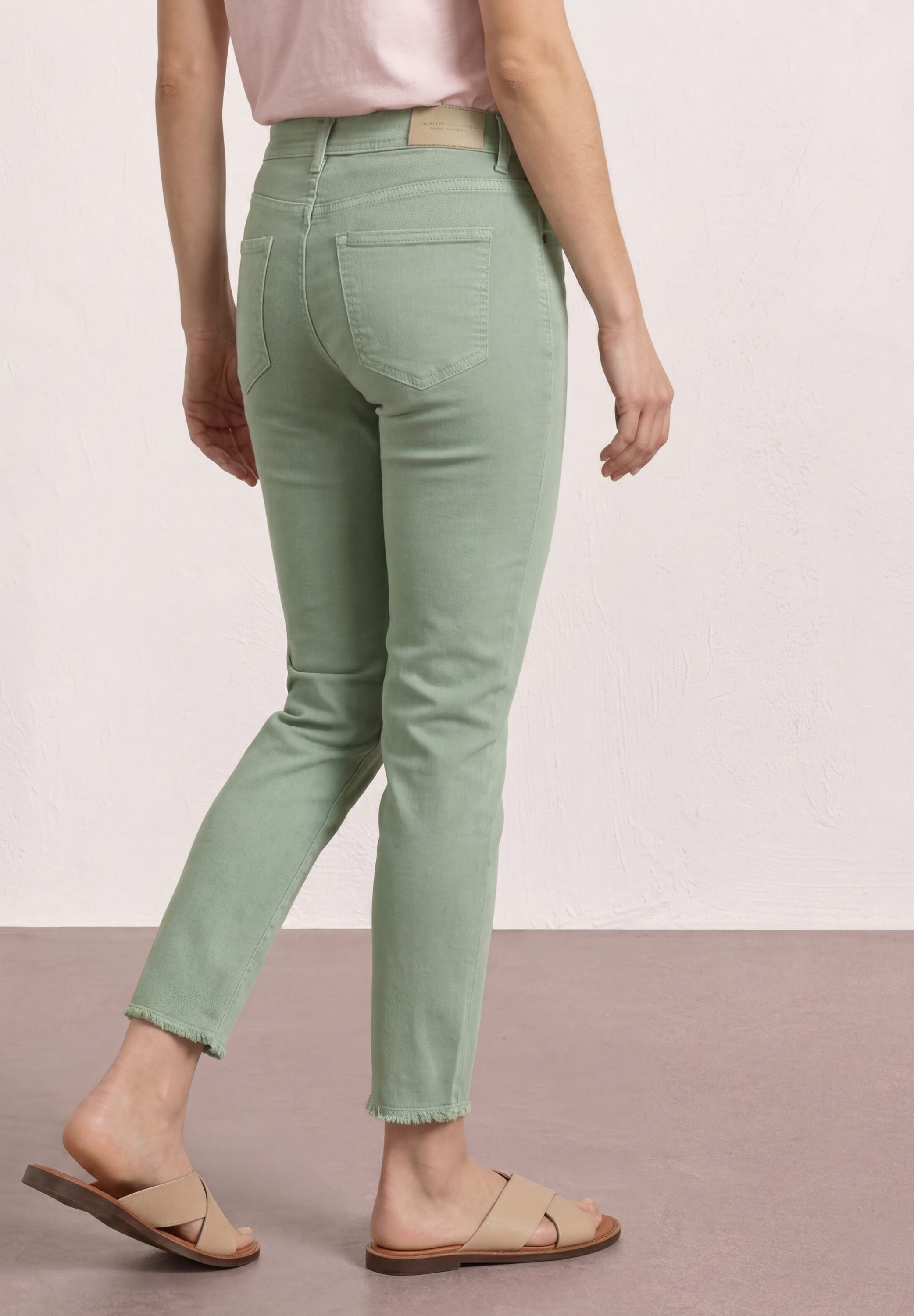 STREET ONE Straight-Jeans mit offenem Saum