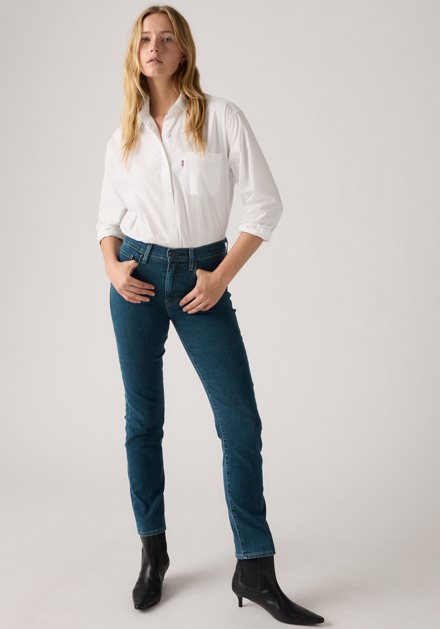 Levi's® Straight-Jeans »724 HIGH RISE STRAIGHT«