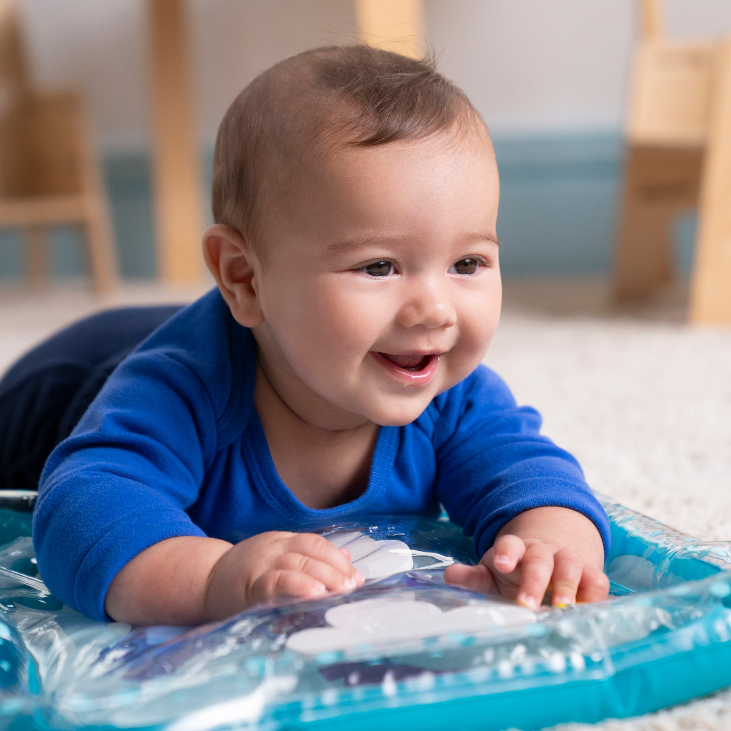 Bright Starts Tapis de jeu »Stitch Making Waves Tummy Time Water Mat«