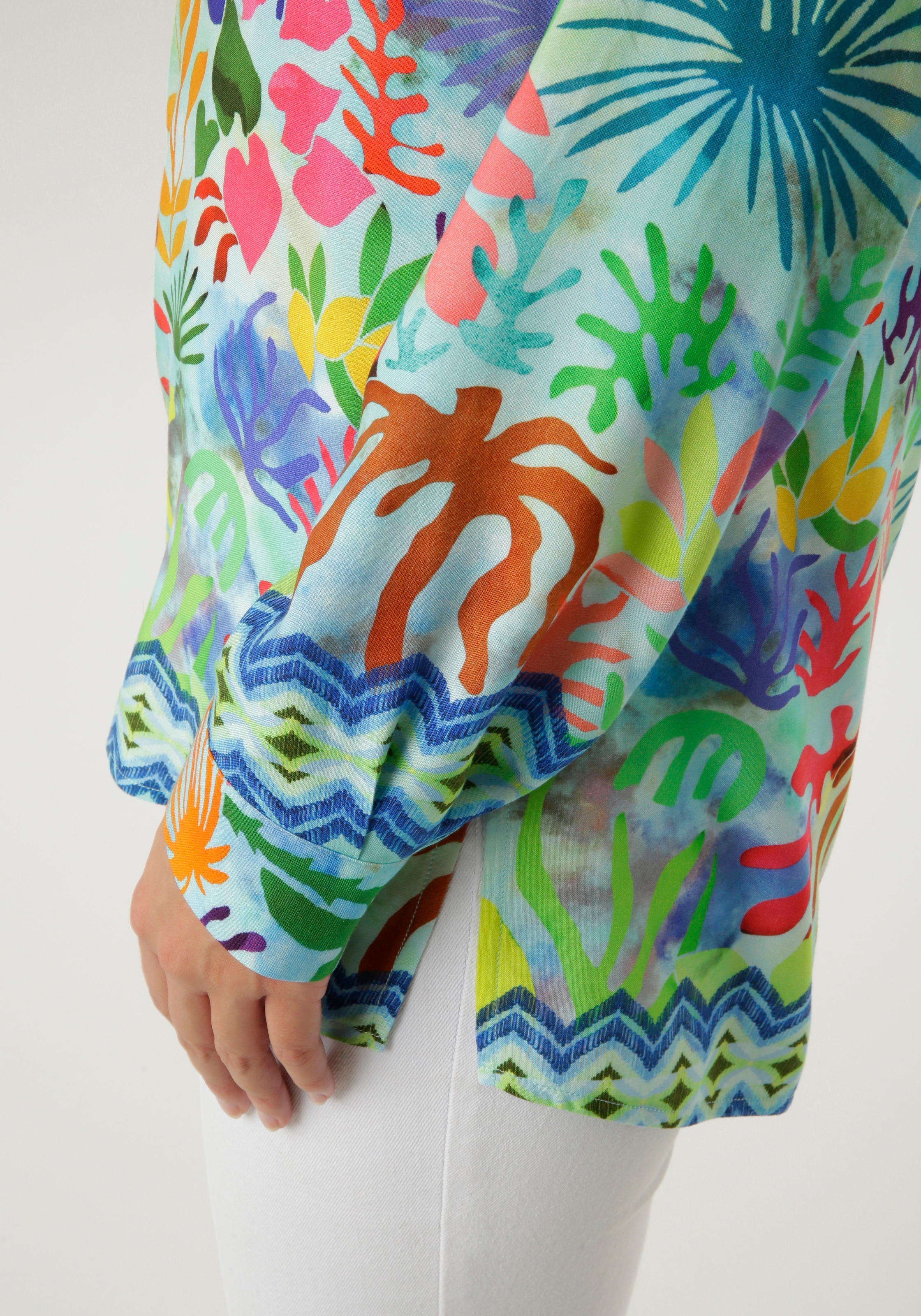 Aniston SELECTED Schlupfbluse mit ausdrucksstarken Korallenmuster - NEUE KOLLEKTION