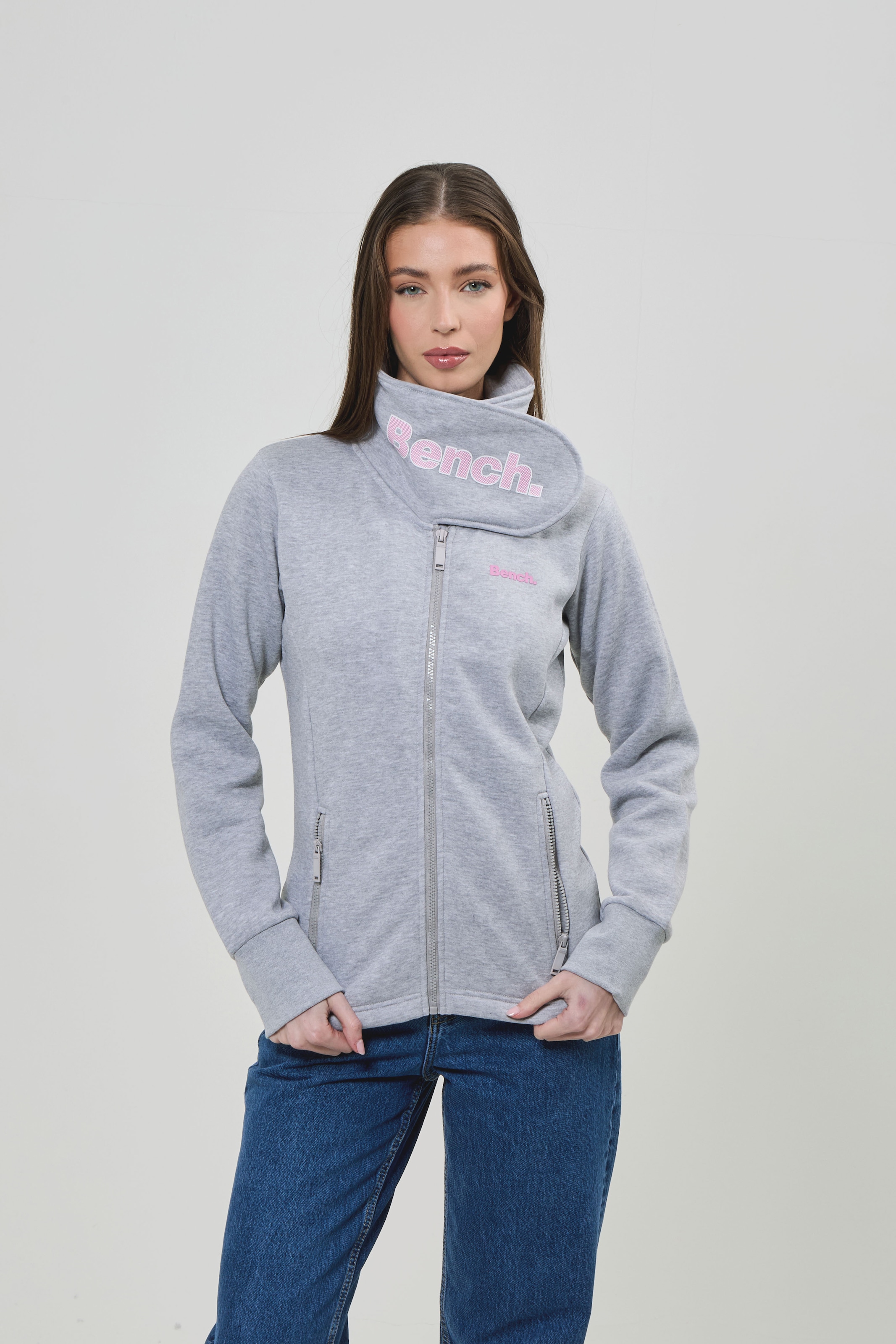 Image of Bench. Sweatjacke "HAYLO" aus Baumwolle und Polyester, figurbetonte Passform, Langarm