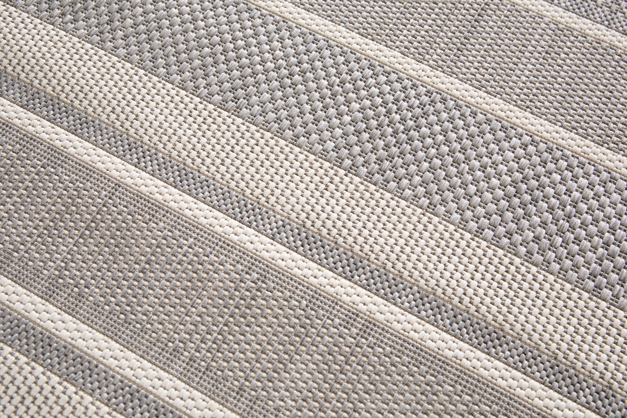 Primaflor-Ideen in Textil Teppich »Outdoorteppich ELDORADO Rigato, Made in Belgium« rechteckig 4 mm Höhe Flachgewebe, gestreift, Scandi, In- und Outdoor geeignet, wasserfest