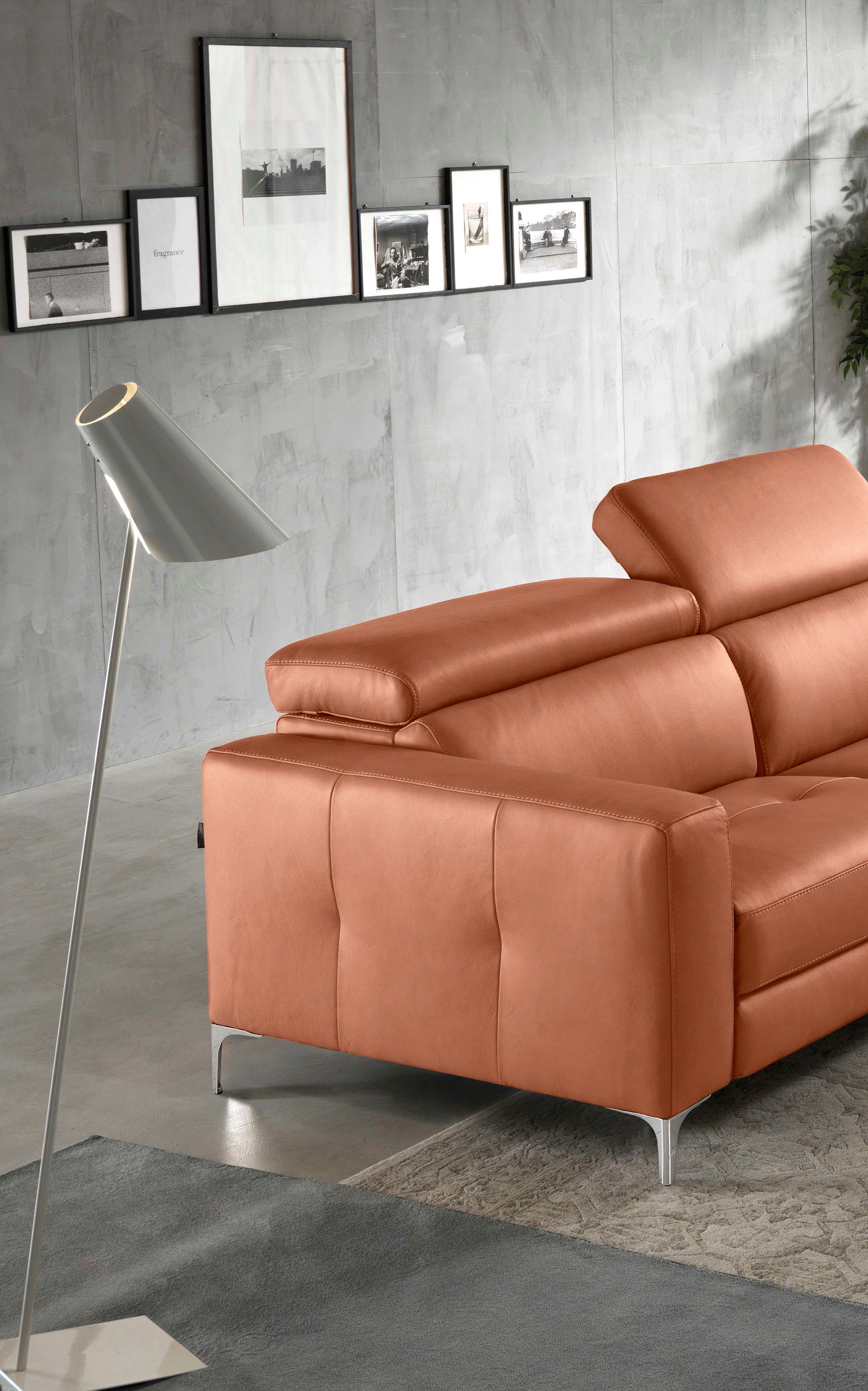 Egoitaliano Ecksofa »Matt, hoher Sitzkomfort und aufwendige Detailverarbeitung, L-Form«, mit Ottomane, inkl. verstellbarer Kopfteile zum Relaxen