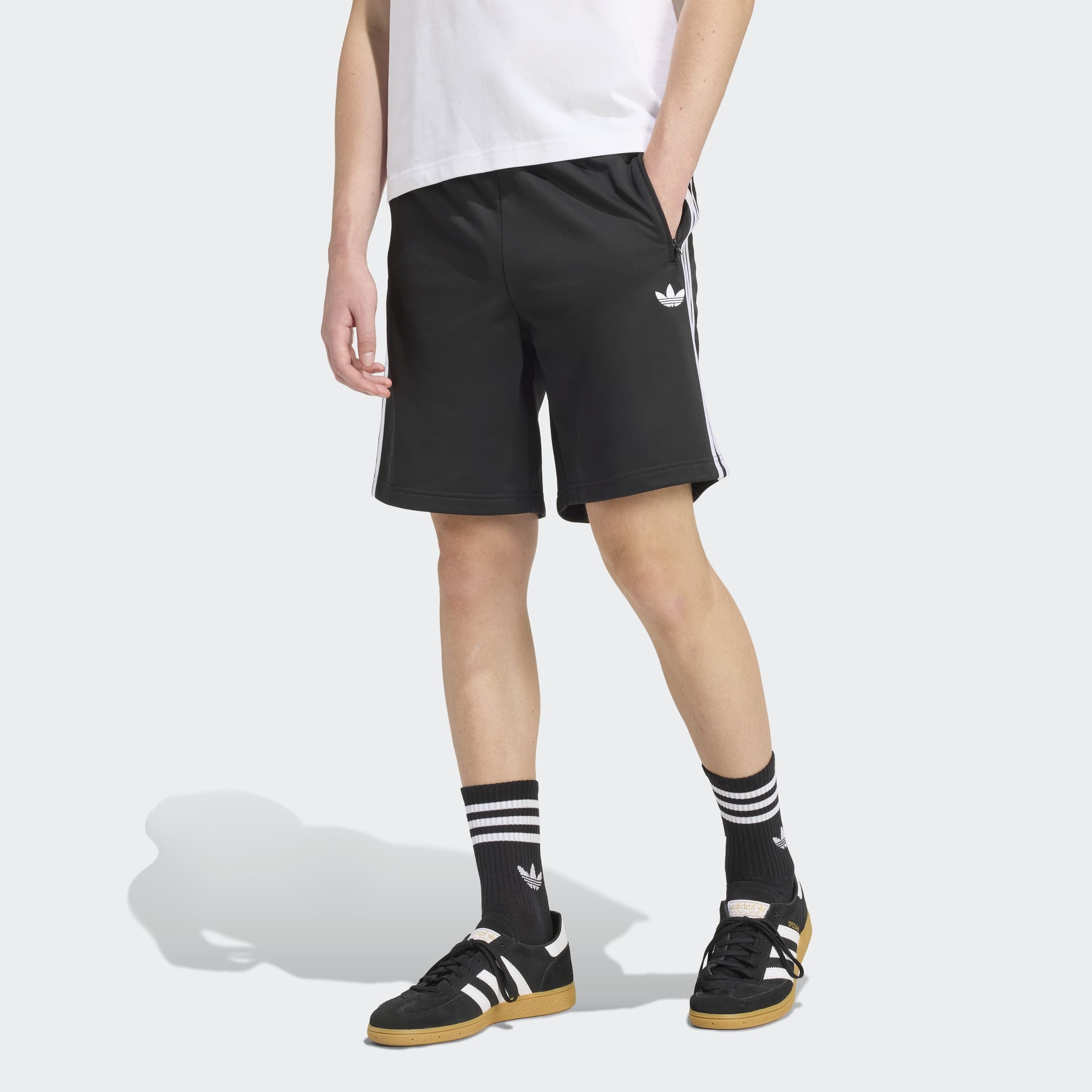 adidas Originals Shorts »FIREBIRD SHO«  für Erwachsene, mit Kordelverschluss, Normal-weite Bermudas
