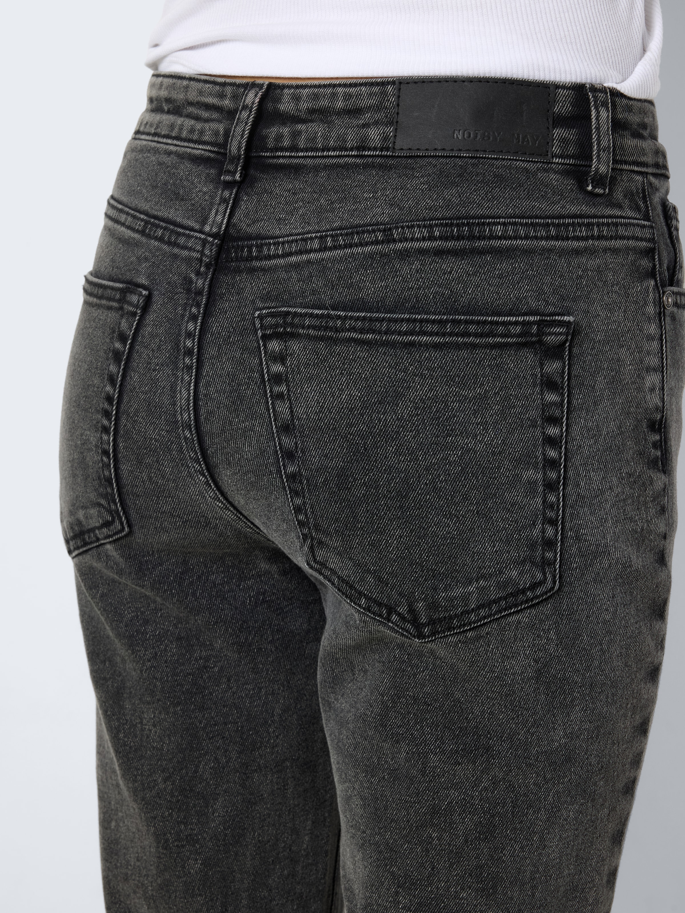 Noisy may High-waist-Jeans »NMMONI HW STRAIGHT ANK ACID AZ391DG NOOS«