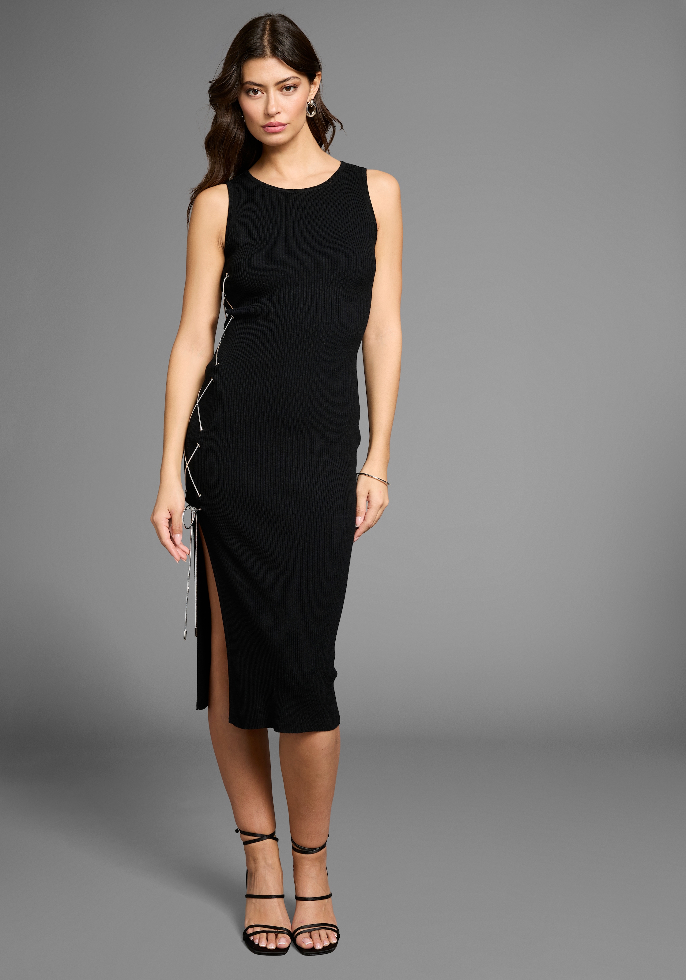 Laura Scott Strickkleid, mit schimmernder Schnürung seitlich