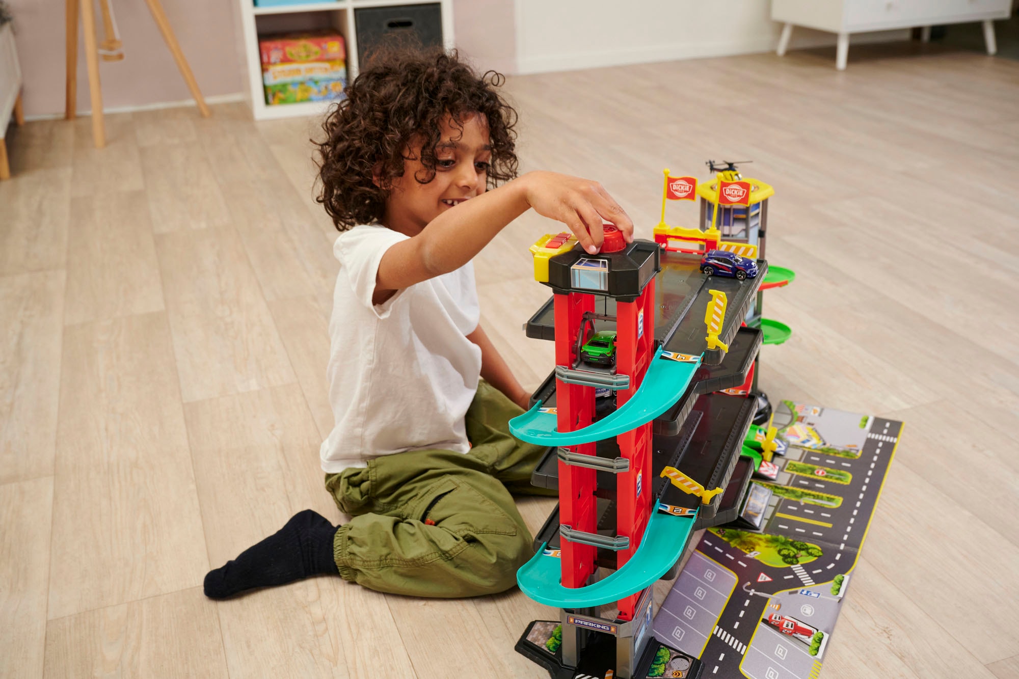 Dickie Toys Garage de parc de jeu »Parking Garage« inklusive 5 Fahrzeuge; mit Licht und Sound