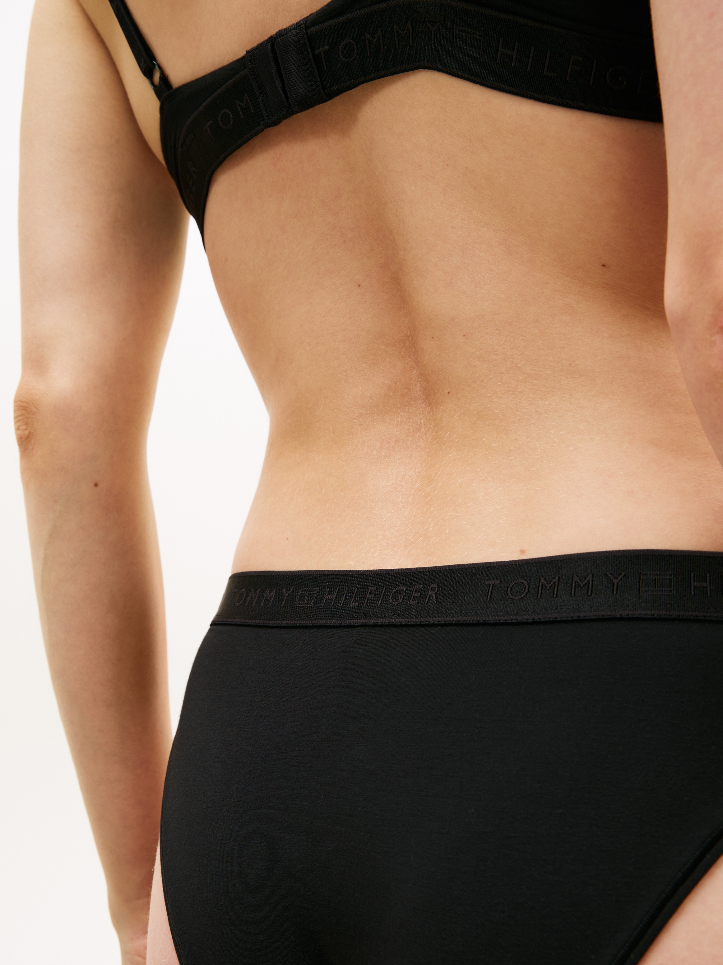 Tommy Hilfiger Underwear Bikinislip Körpernahe Passform mit elastischem Bund