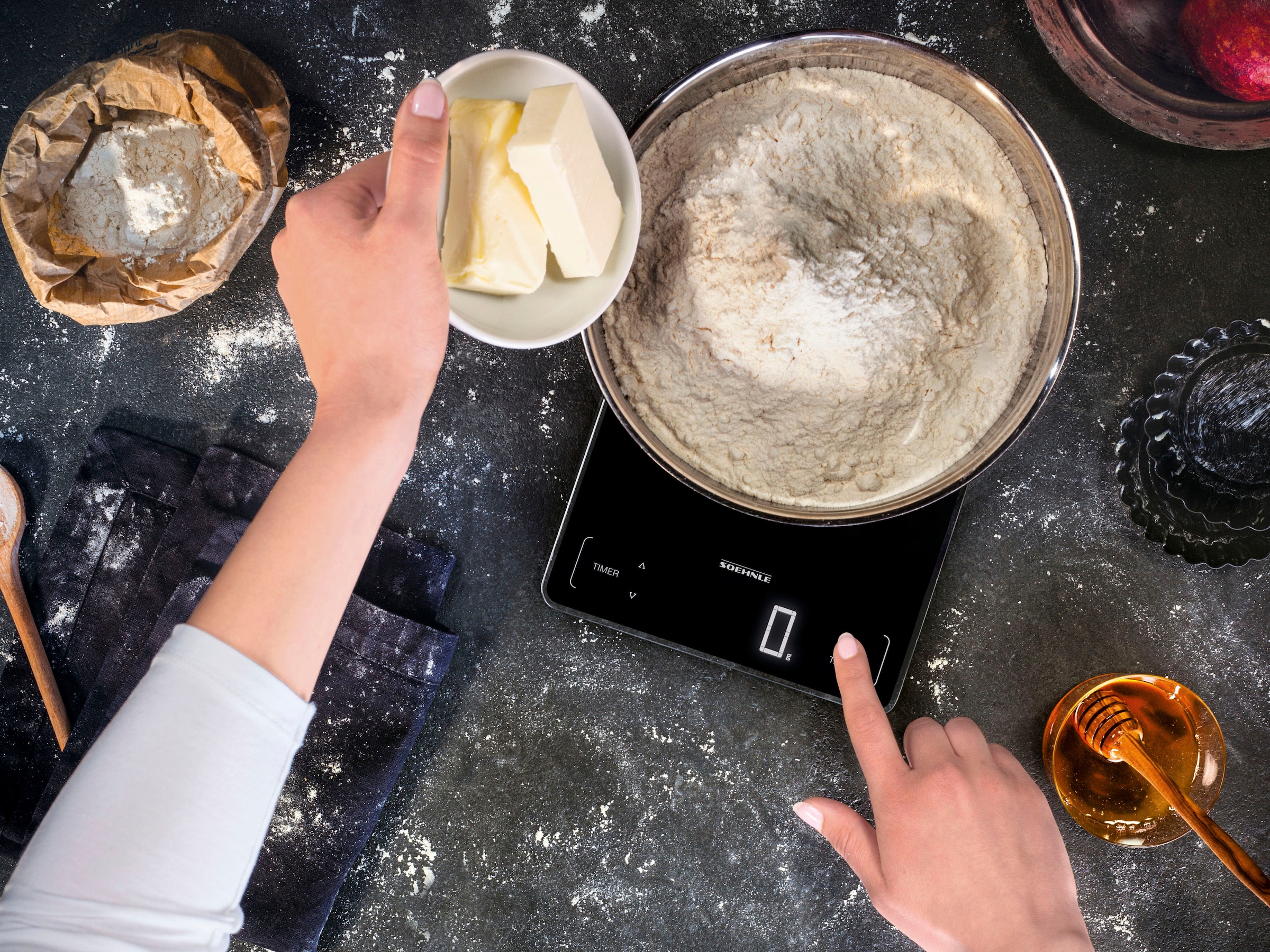 Soehnle Küchenwaage »Page Profi 100«, &Sensor-Touch + Küchentimer, Tragkraft bis zu 15 kg, 1g genaue Teilung