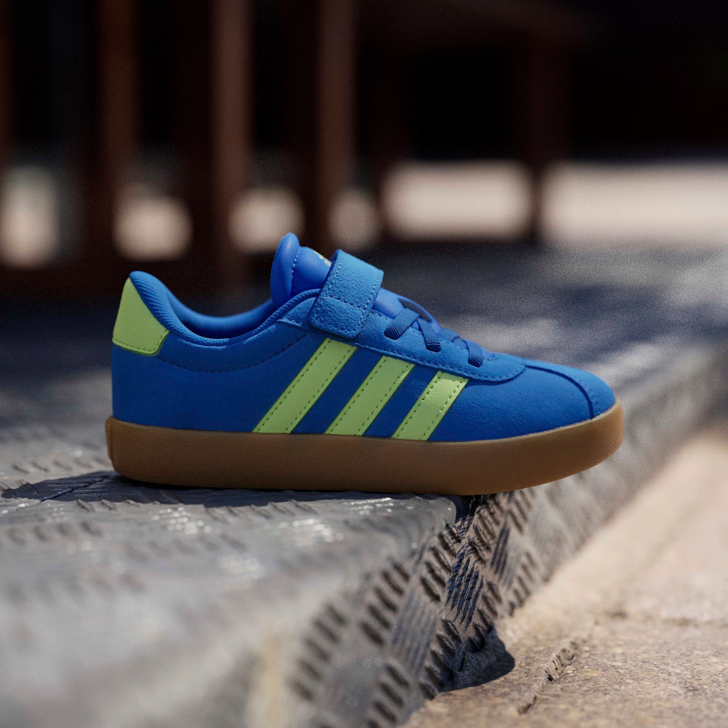 adidas Sportswear Sneakers »VL COURT 3.0«  inspiriert vom Design des adidas samba, für Kinder & Jugendliche