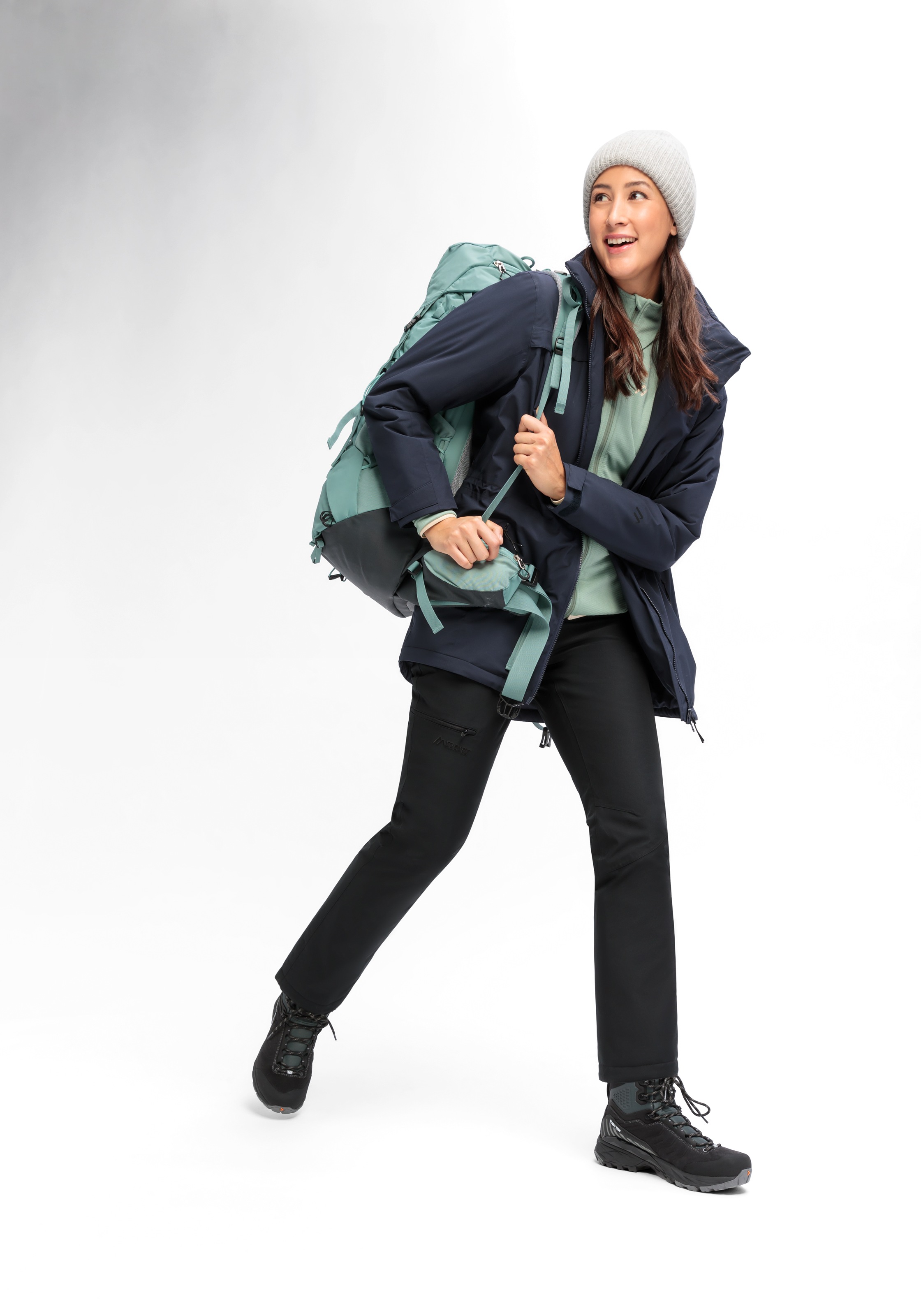 Maier Sports Funktionsmantel »Metor Coat W« Damen Mantel, Outdoormantel wind/wasserdicht, 4 geräumige Taschen