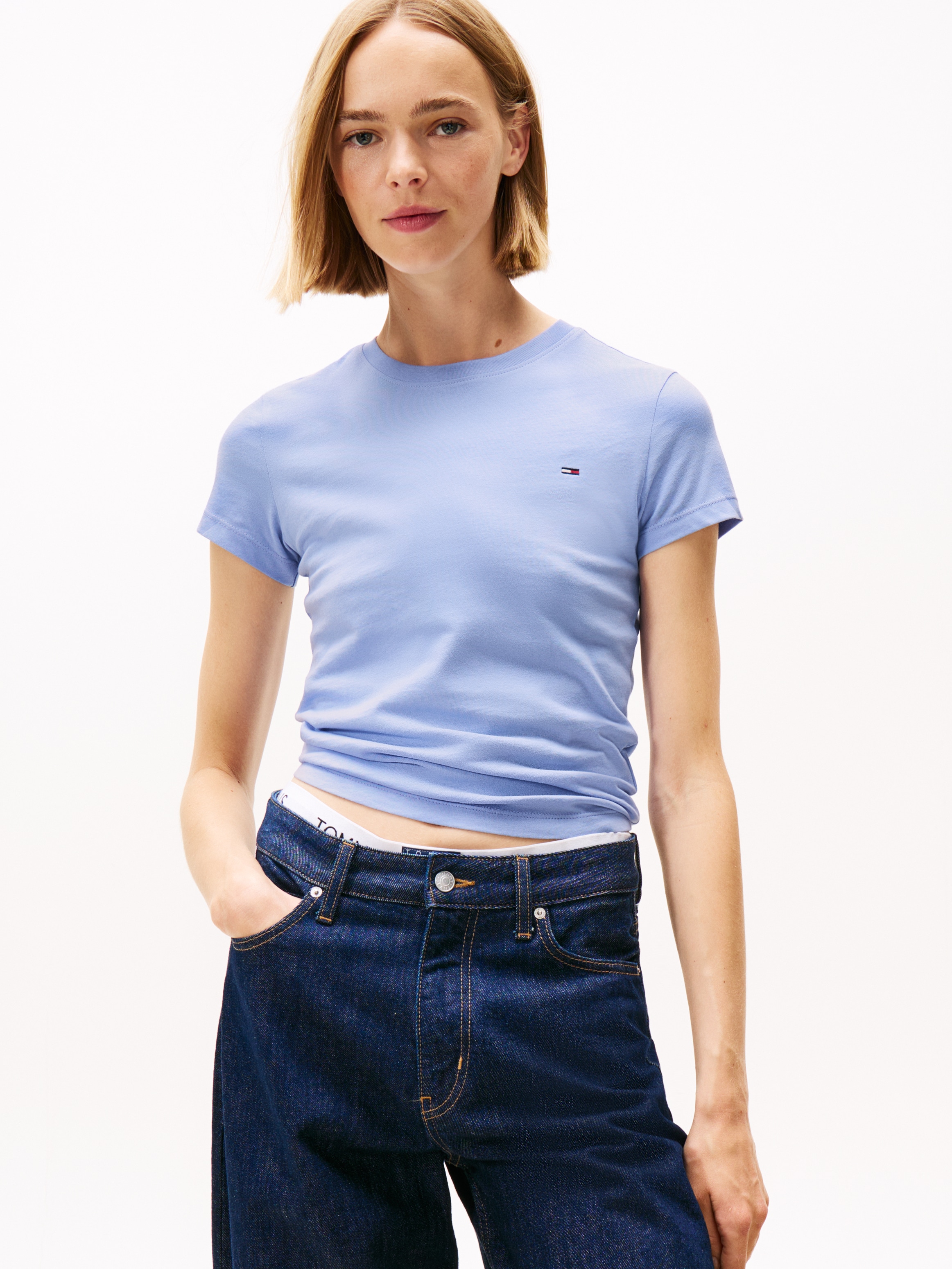 Tommy Jeans T-Shirt »TJW 2PACK C-NECK TEE«, (Packung, 2 tlg., 2er), mit Logo-Stickerei