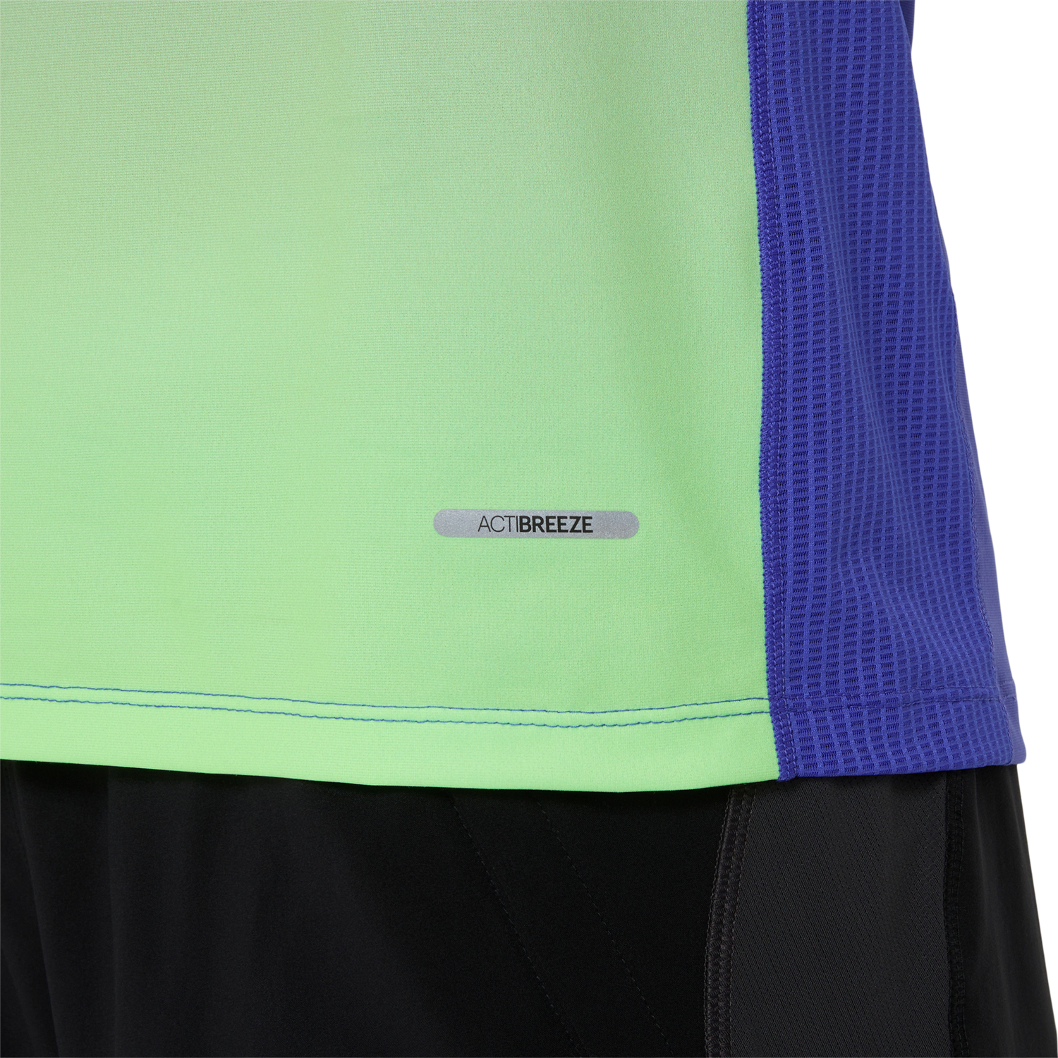 Asics T-shirt de course »ROAD FADE SS TOP« Kurzarm, für Erwachsene, mit Grafik-Print, mit Mesh-Einsätzen