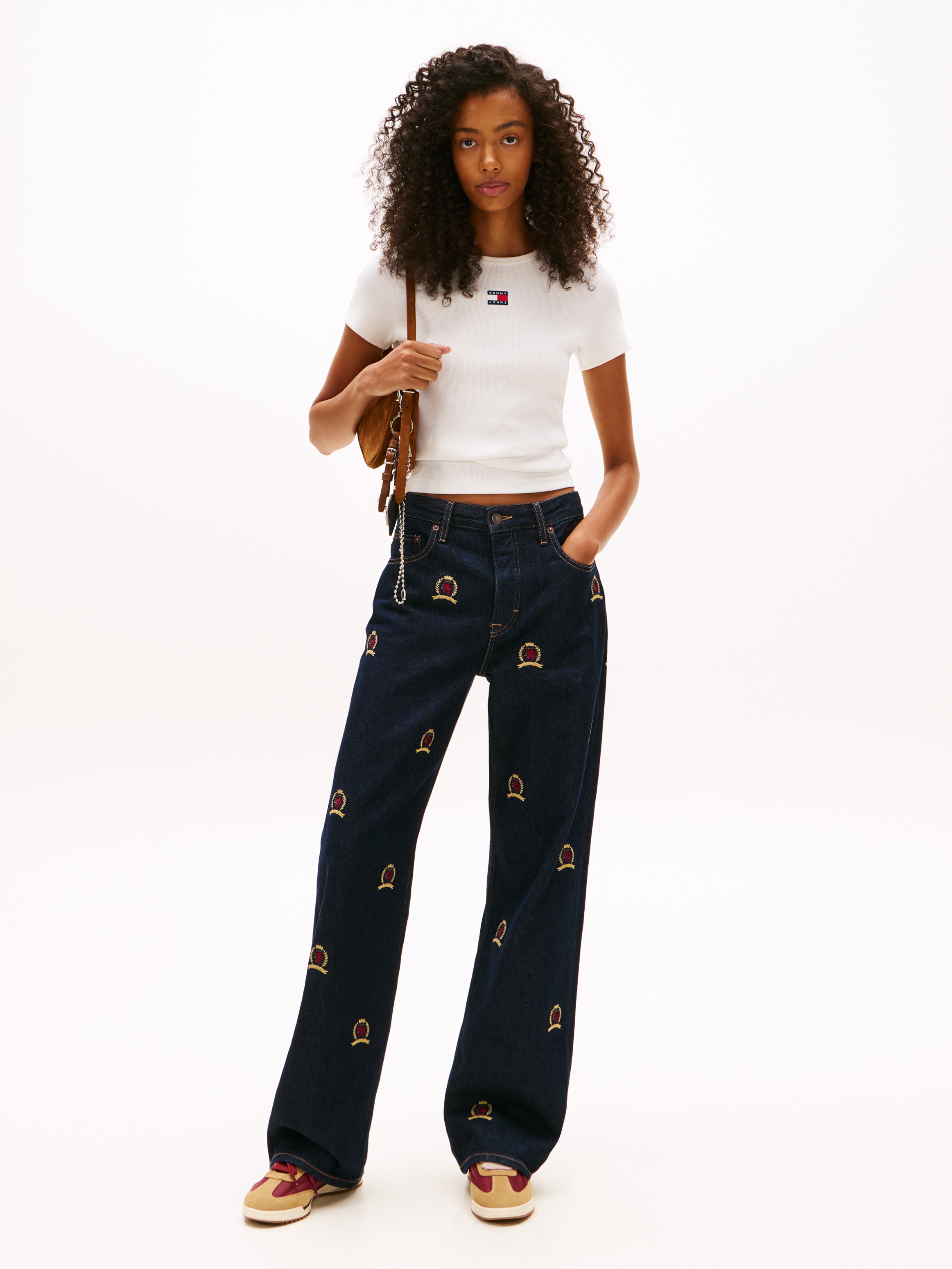 Tommy Jeans Kurzarmshirt »TJW SLIM BADGE RIB TEE« mit gerippter Struktur