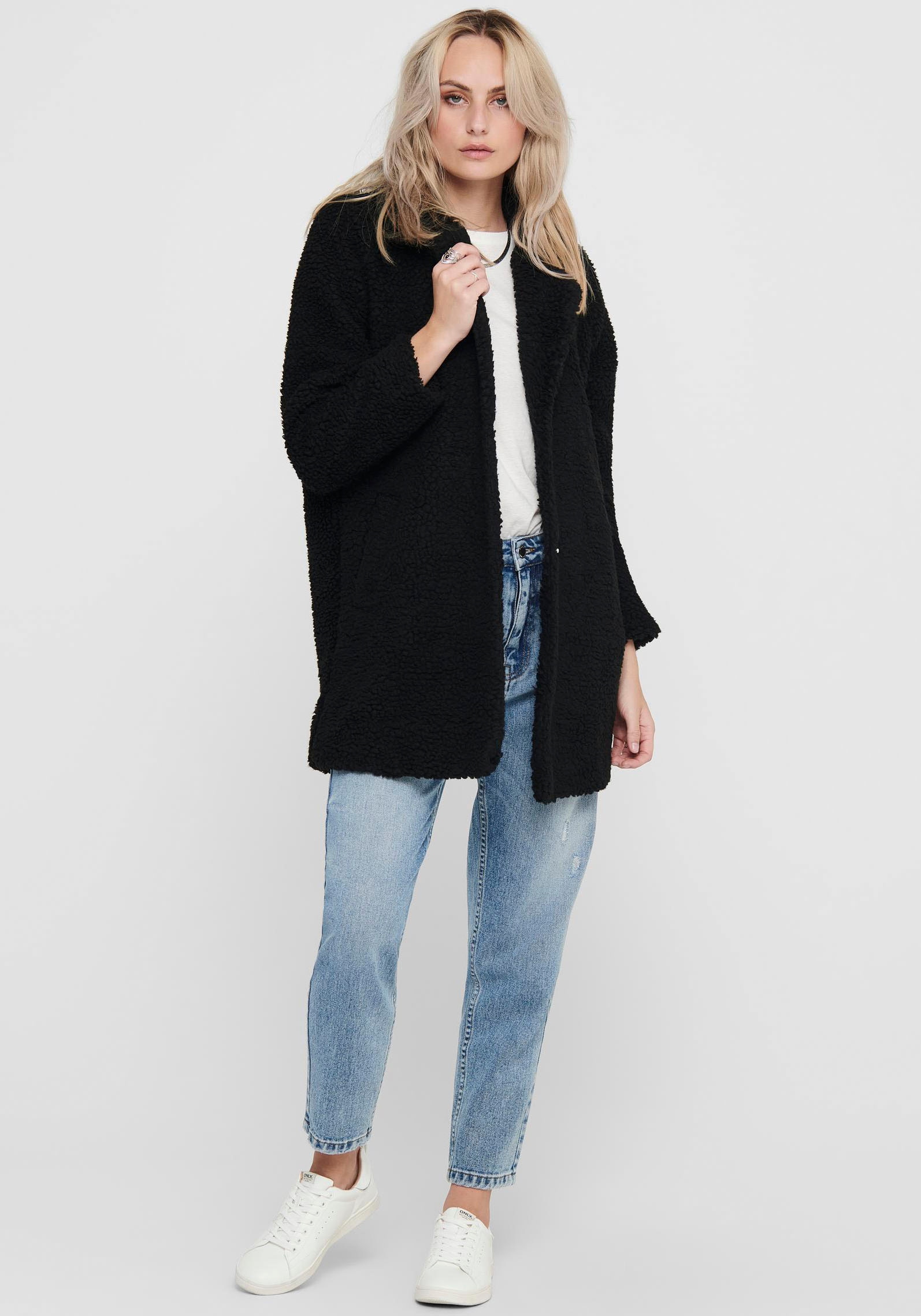 ONLY Kurzmantel »ONLAURELIA SHERPA COAT« aus Teddyplüsch
