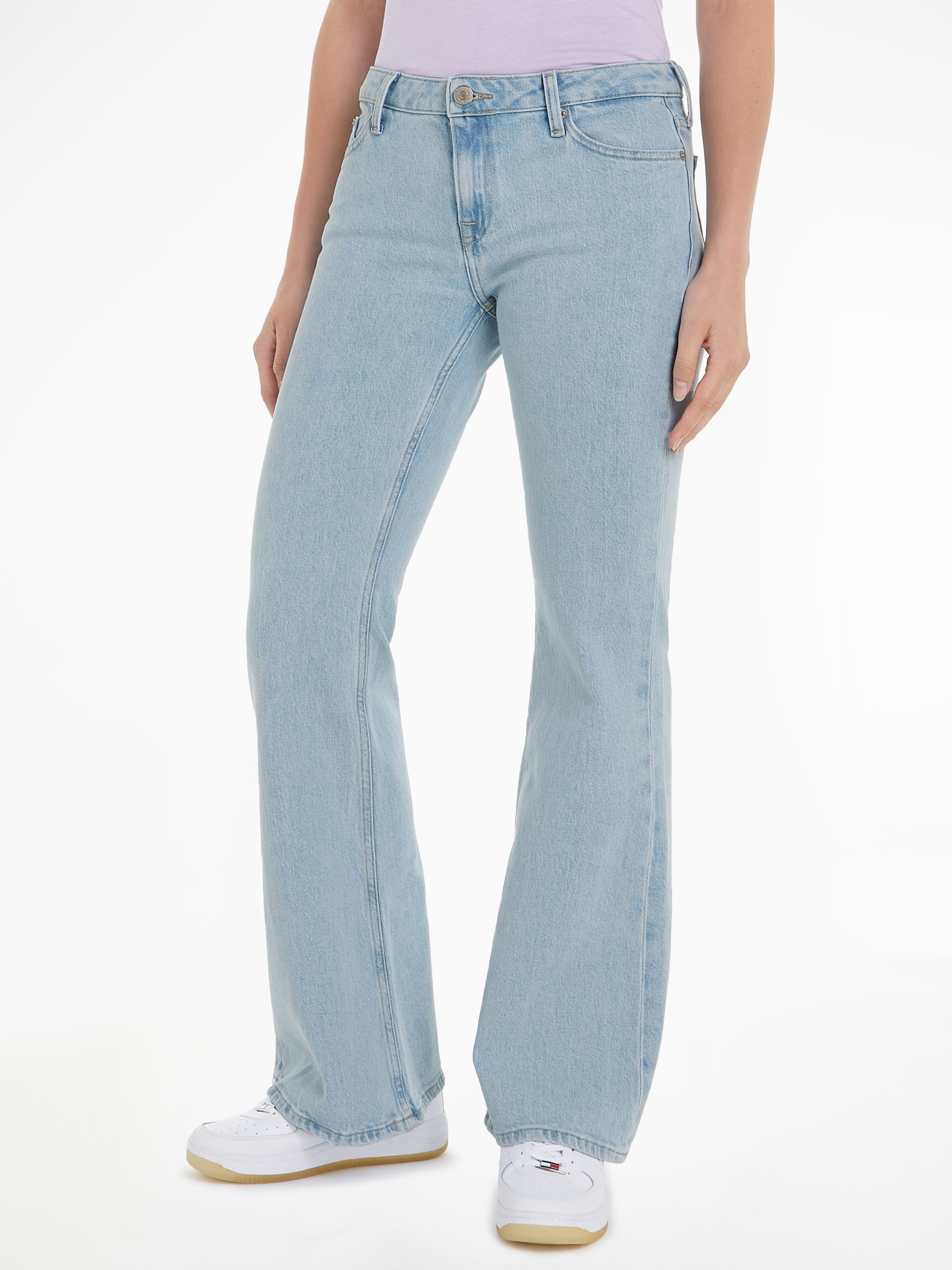 Bequeme Jeans, mit Ledermarkenlabel