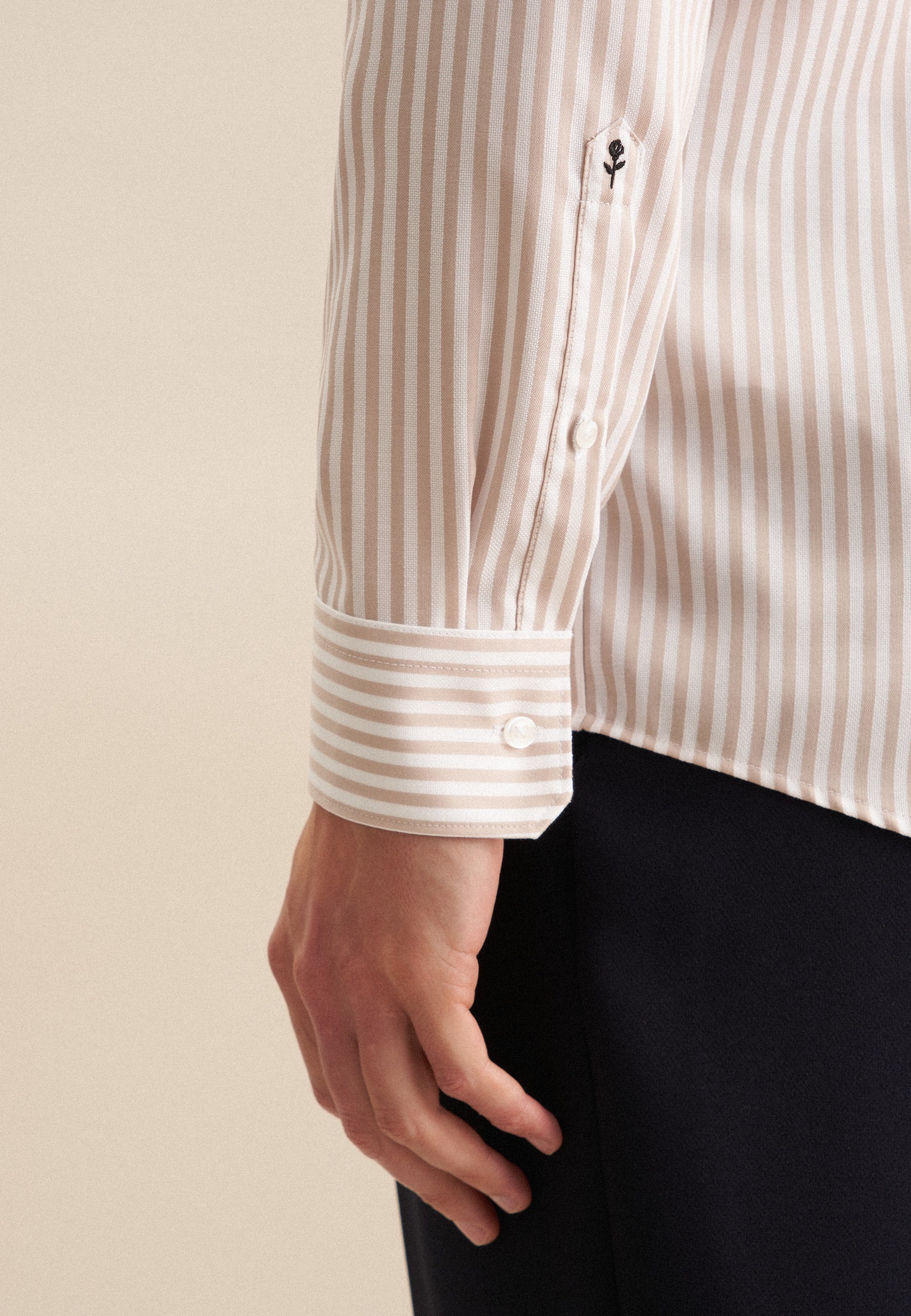 seidensticker Chemise d'affaires »Schwarze Rose« Regular 1/1 Kentkragen Gestreift