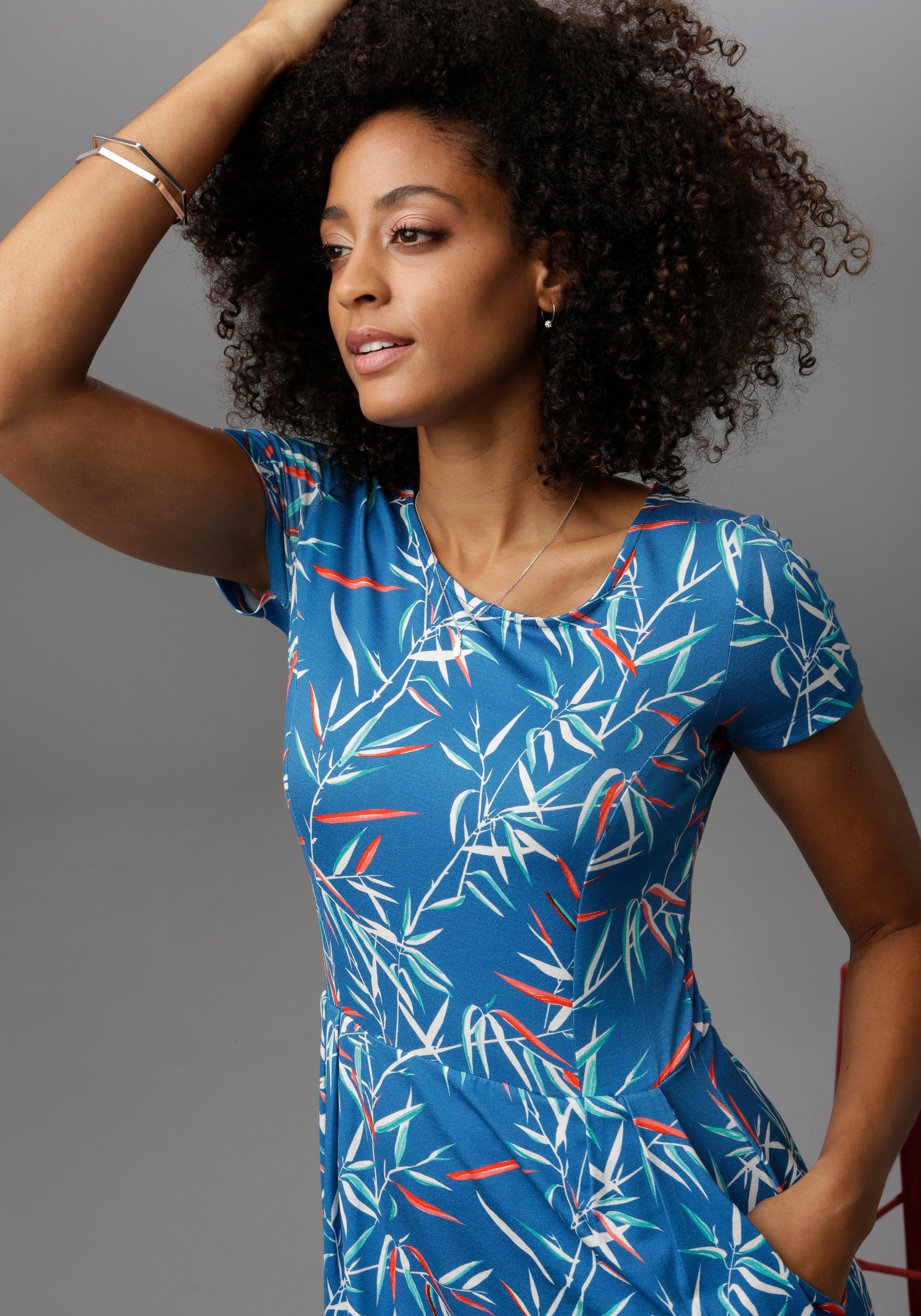 Image of Aniston SELECTED Sommerkleid, mit 2 Eingrifftaschen bei Ackermann Versand Schweiz