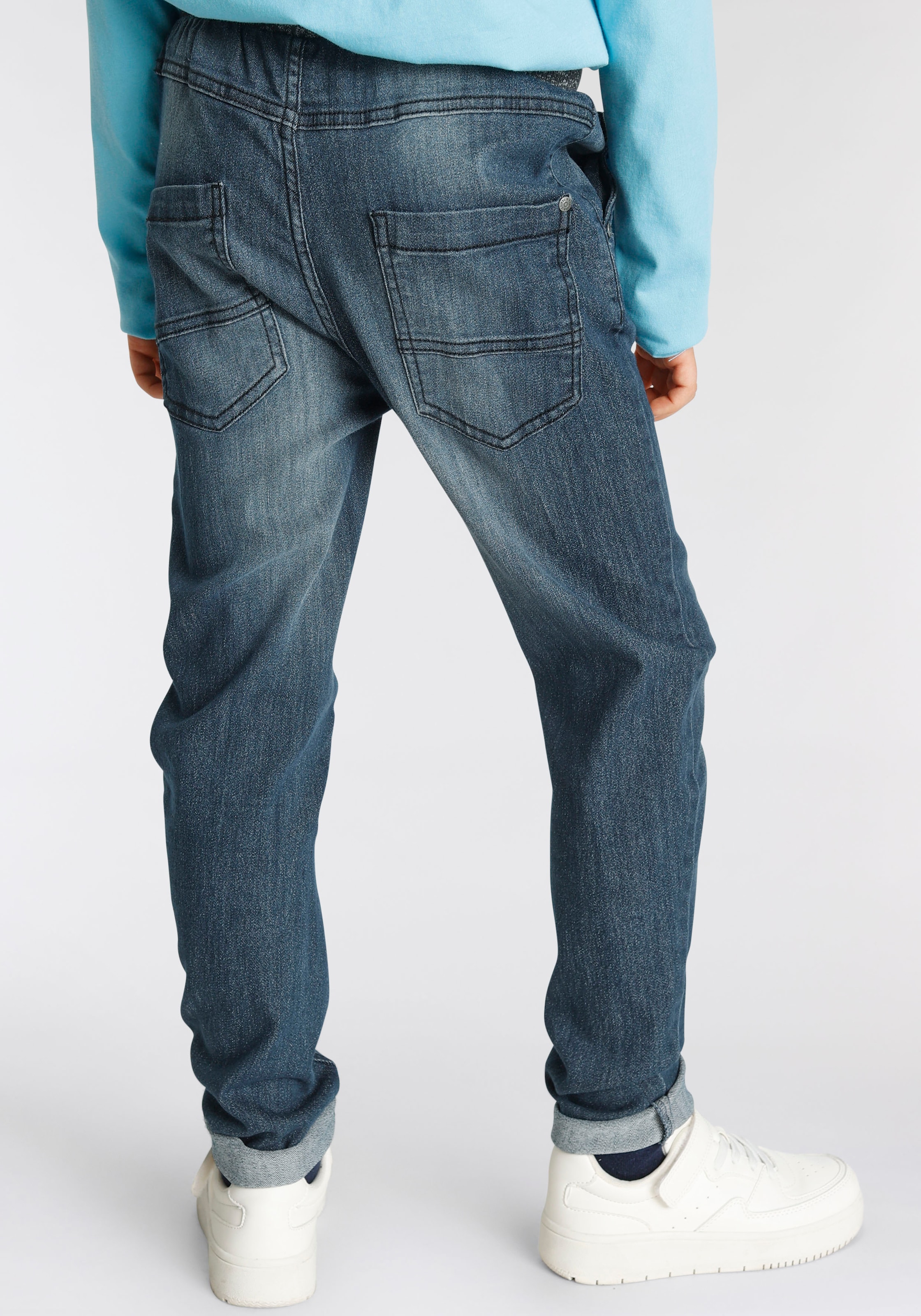 Arizona Stretch-Jeans »mit schmalem Beinverlauf«, mit tollem Rippenbund