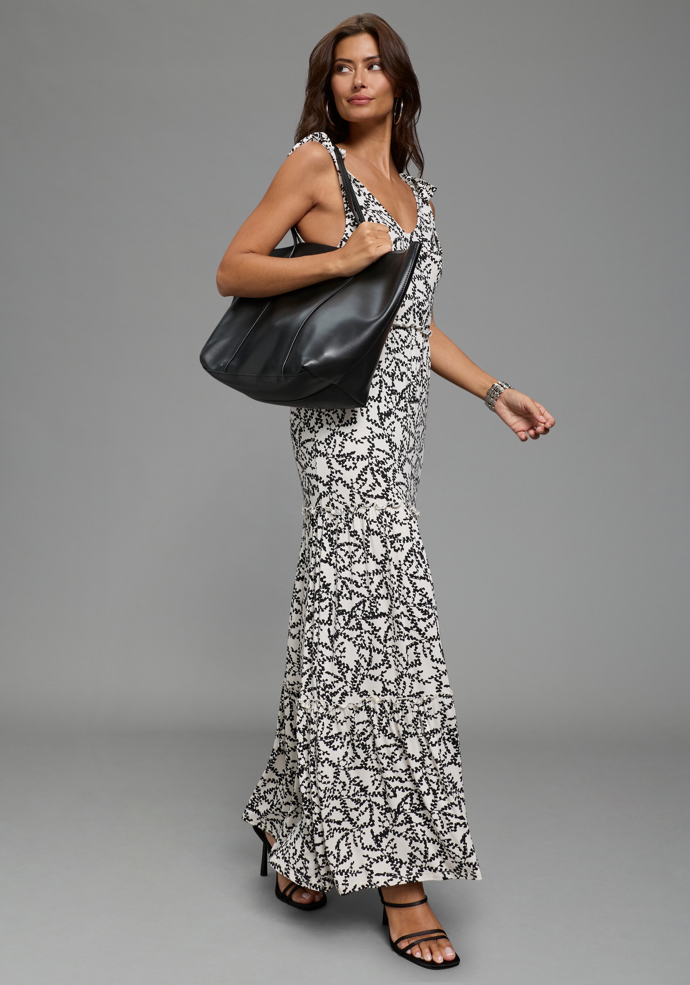 Laura Scott Maxikleid in gemusterter Optik, aus Viskose und Elasthan, mit Schleifen-Detail