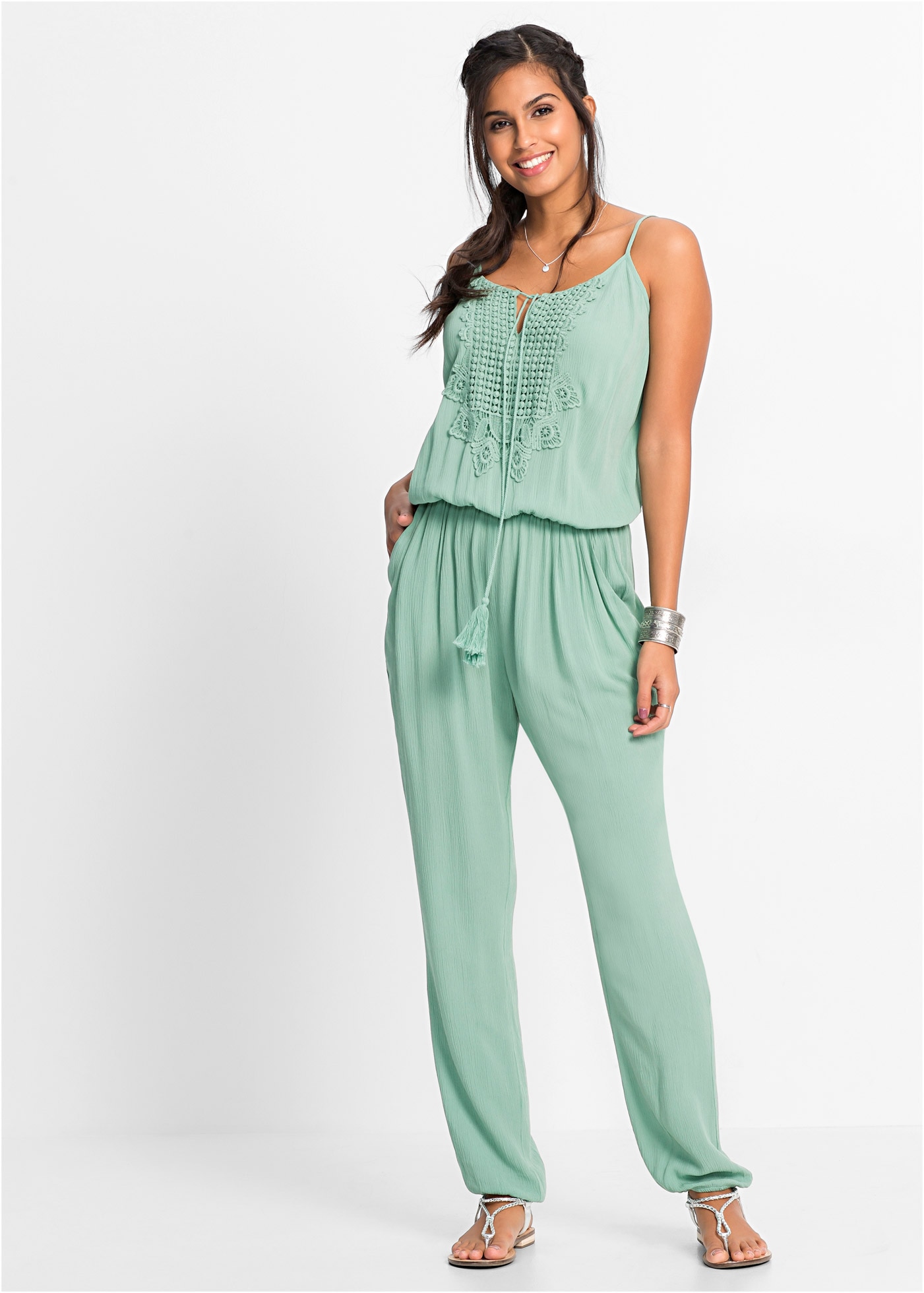 bonprix Jumpsuit »Jumpsuit aus strukturierter Viskose« aus strukturierter Viskose, seitliche Eingrifftaschen