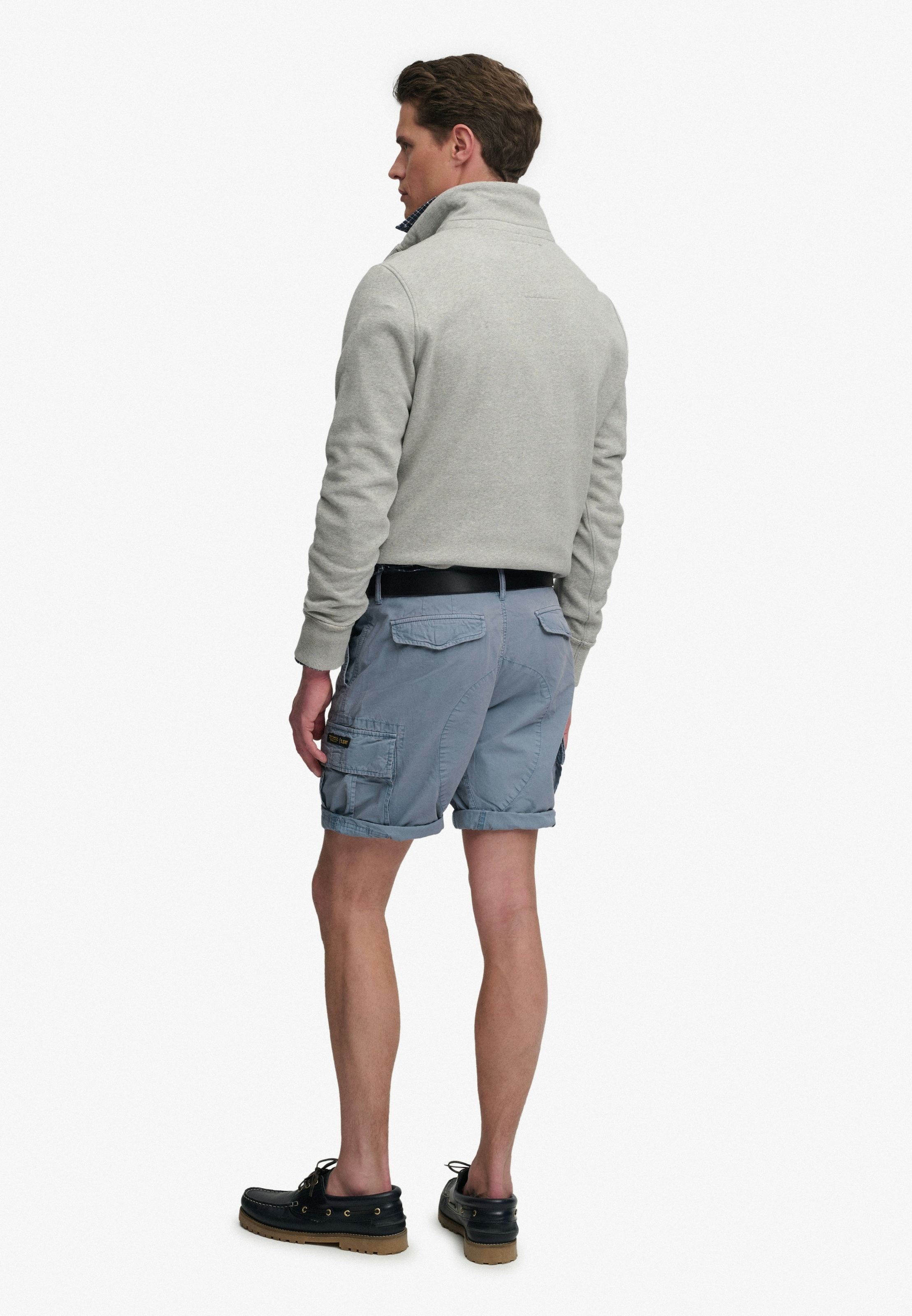 Superdry Cargoshorts »RIPSTOP LIGHT CARGO SHORT«  Relaxed Fit, knielange Schnittform, mit Reissverschluss