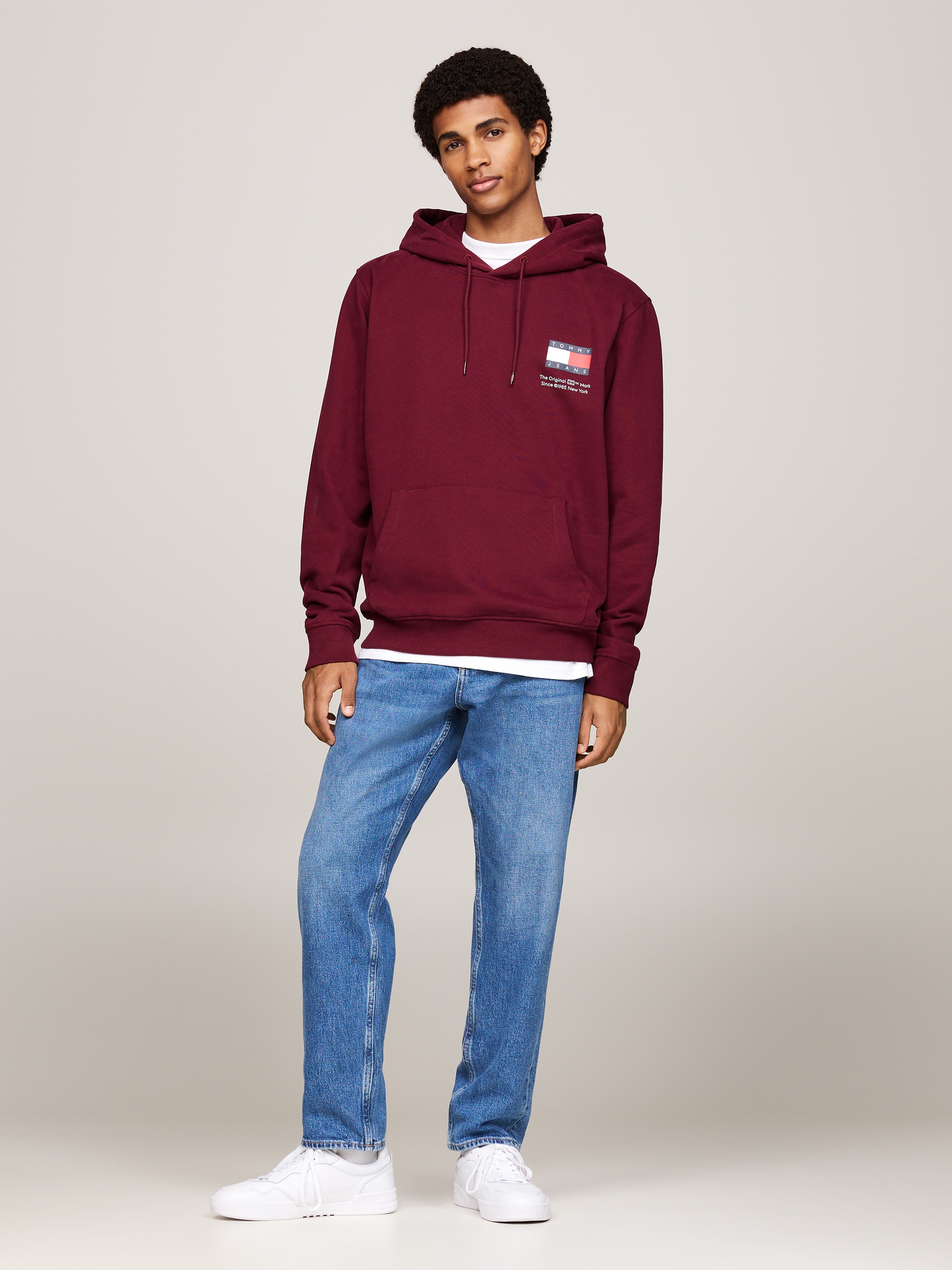 Tommy Jeans Plus Kapuzensweatshirt »TJM REG ESSENTIAL FLAG HOOD EXT«, Grosse Grössen