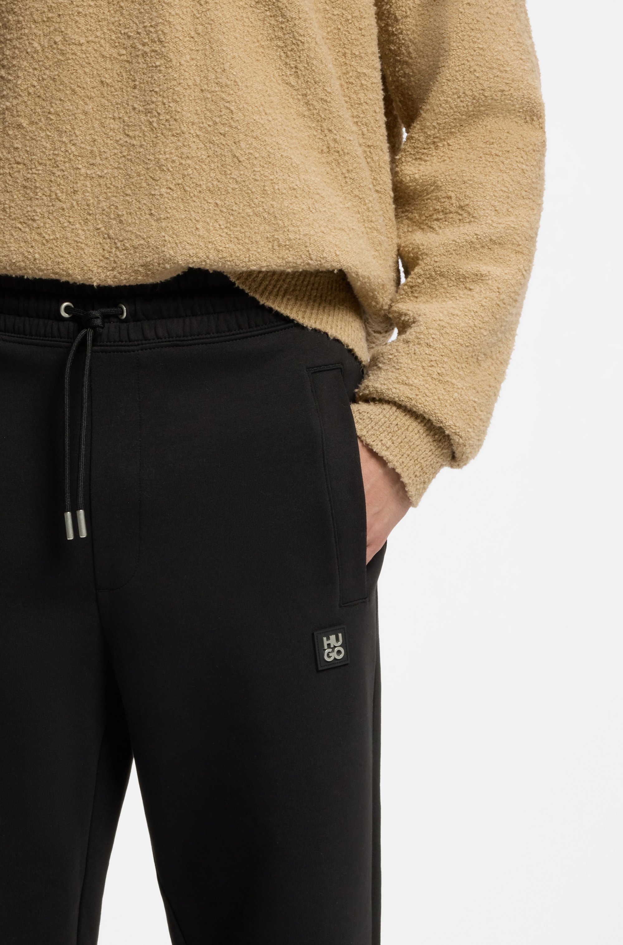 HUGO Pantalon sweat »Dimacs«  ceinture élastique avec cordon de serrage, coupe décontractée, mélange de coton