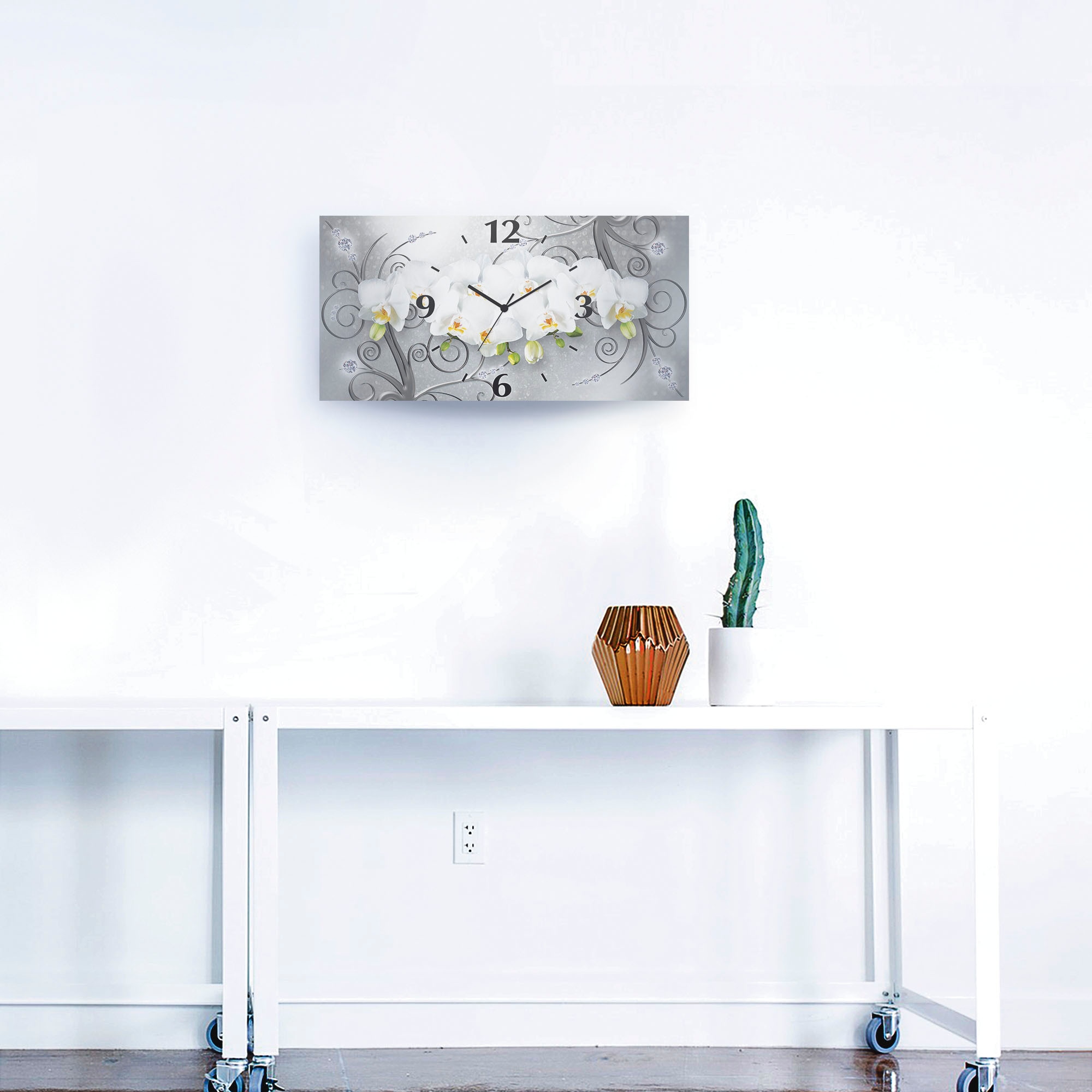 Artland Wanduhr »weisse Orchideen auf Ornamenten«, 3D Optik gebogen, mit Quarz- oder Funkuhrwerk, versch. Grössen