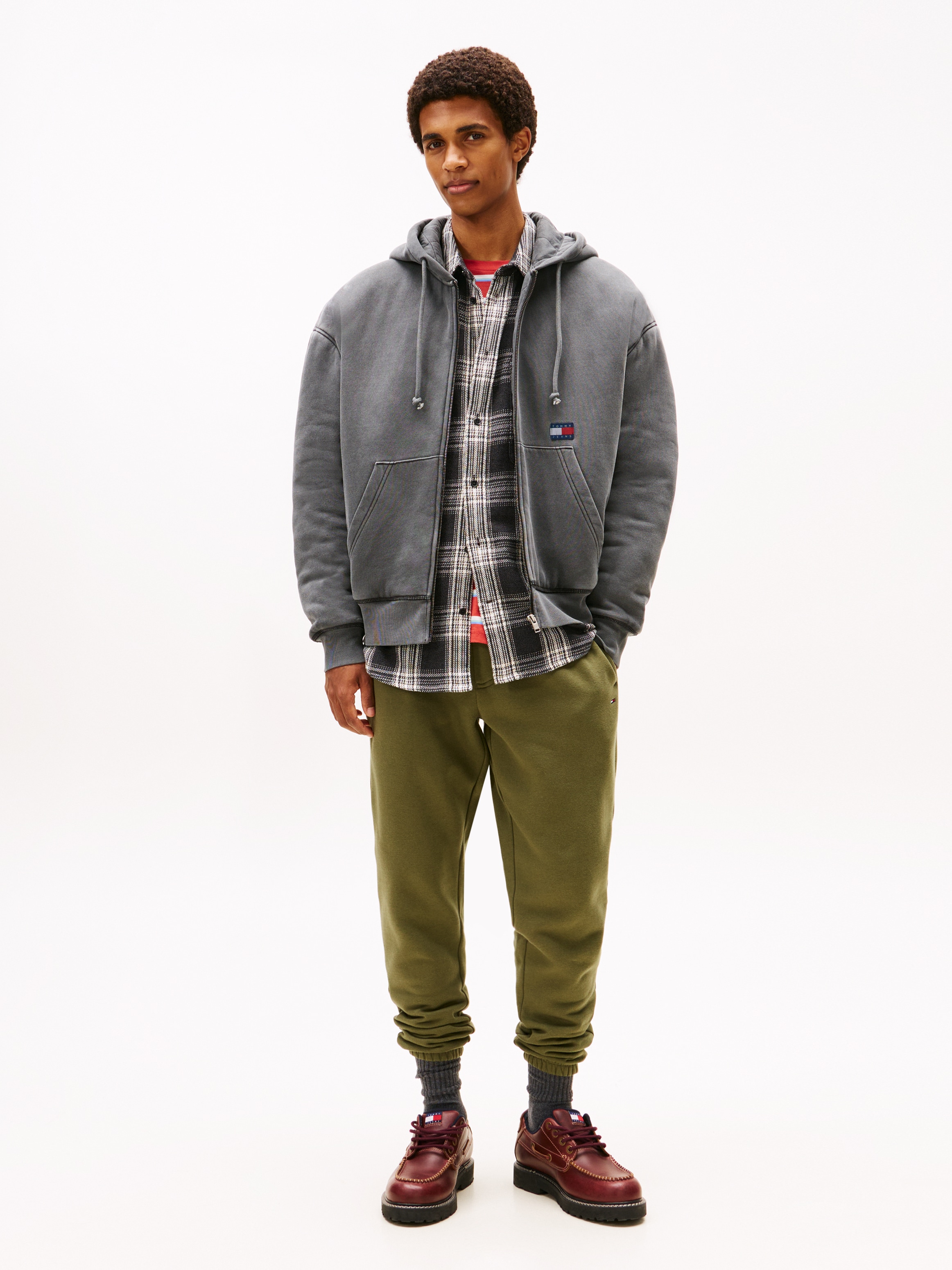 Tommy Jeans »TJM SLIM S FLAG SWEATPANT«  Mit Kordelzug