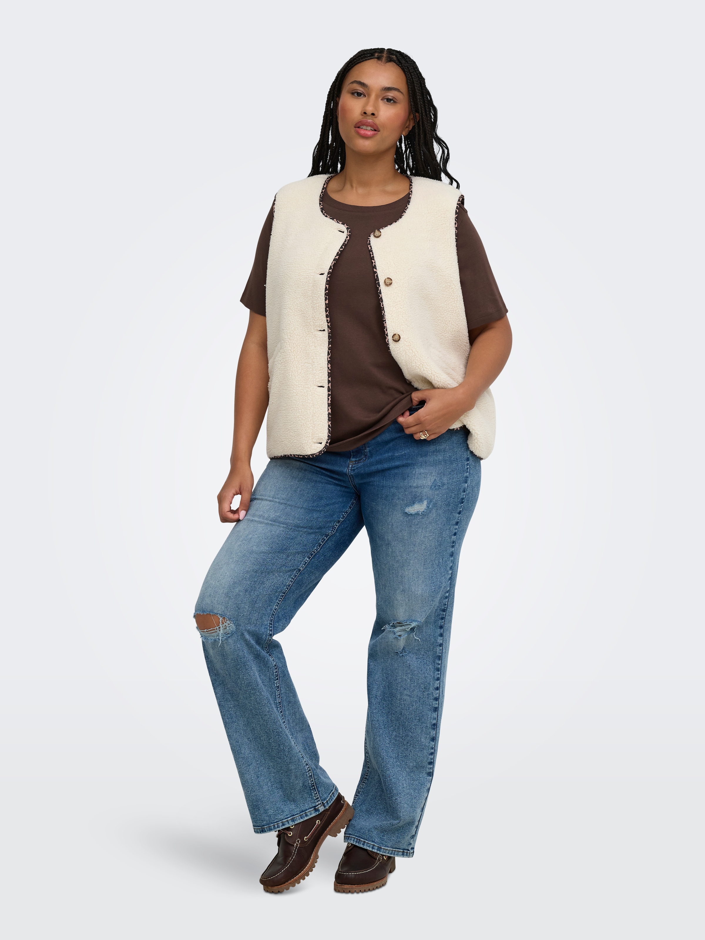 ONLY CARMAKOMA Gilet en peluche »CARBABY TEDDY VEST PNT« fibre synthétique