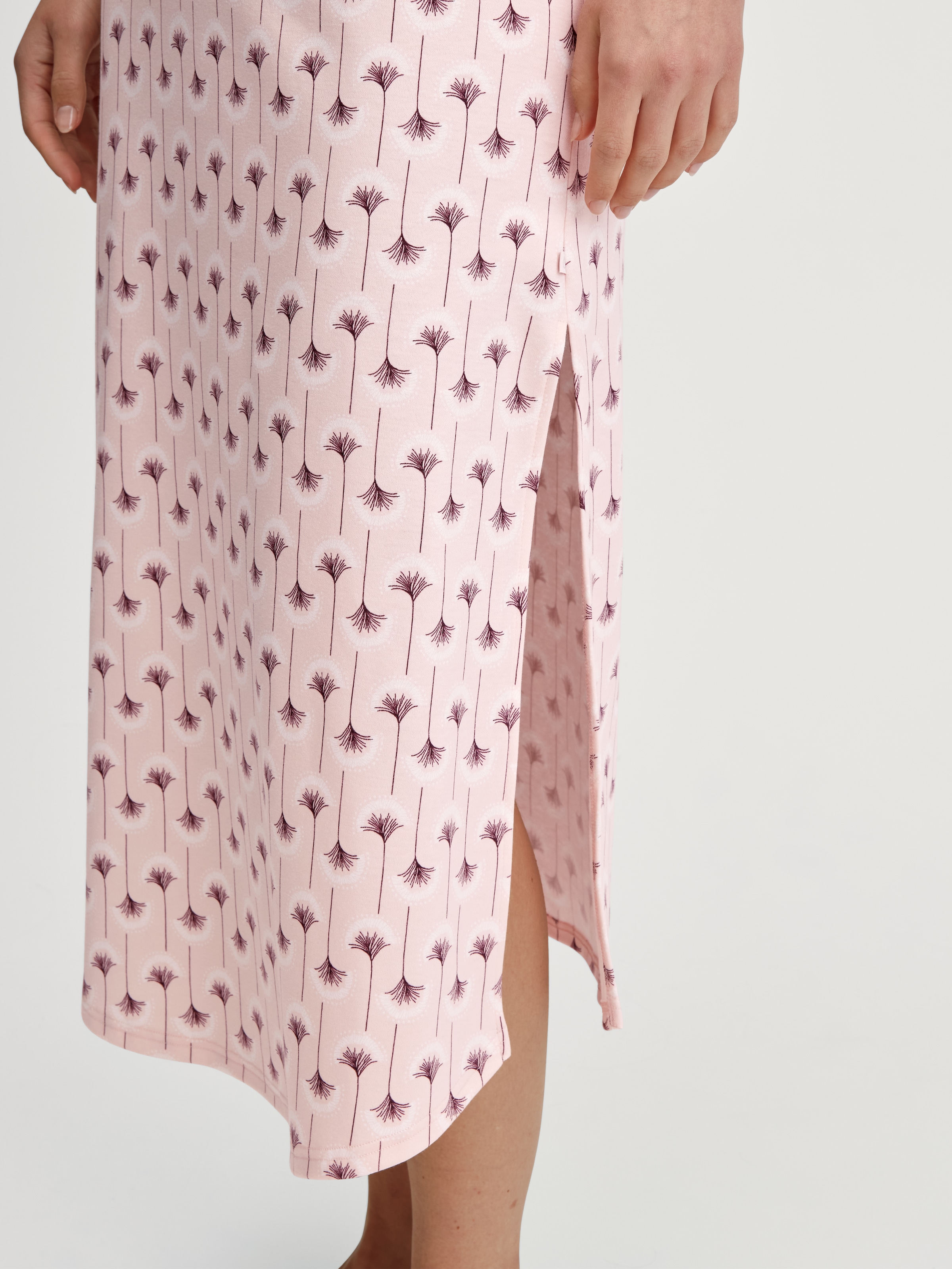 CALIDA Chemise de nuit »Midnight Flowers« Sans poches Knopfleiste, Heavy Interlock, Pure Cotton, wärmend, bequem