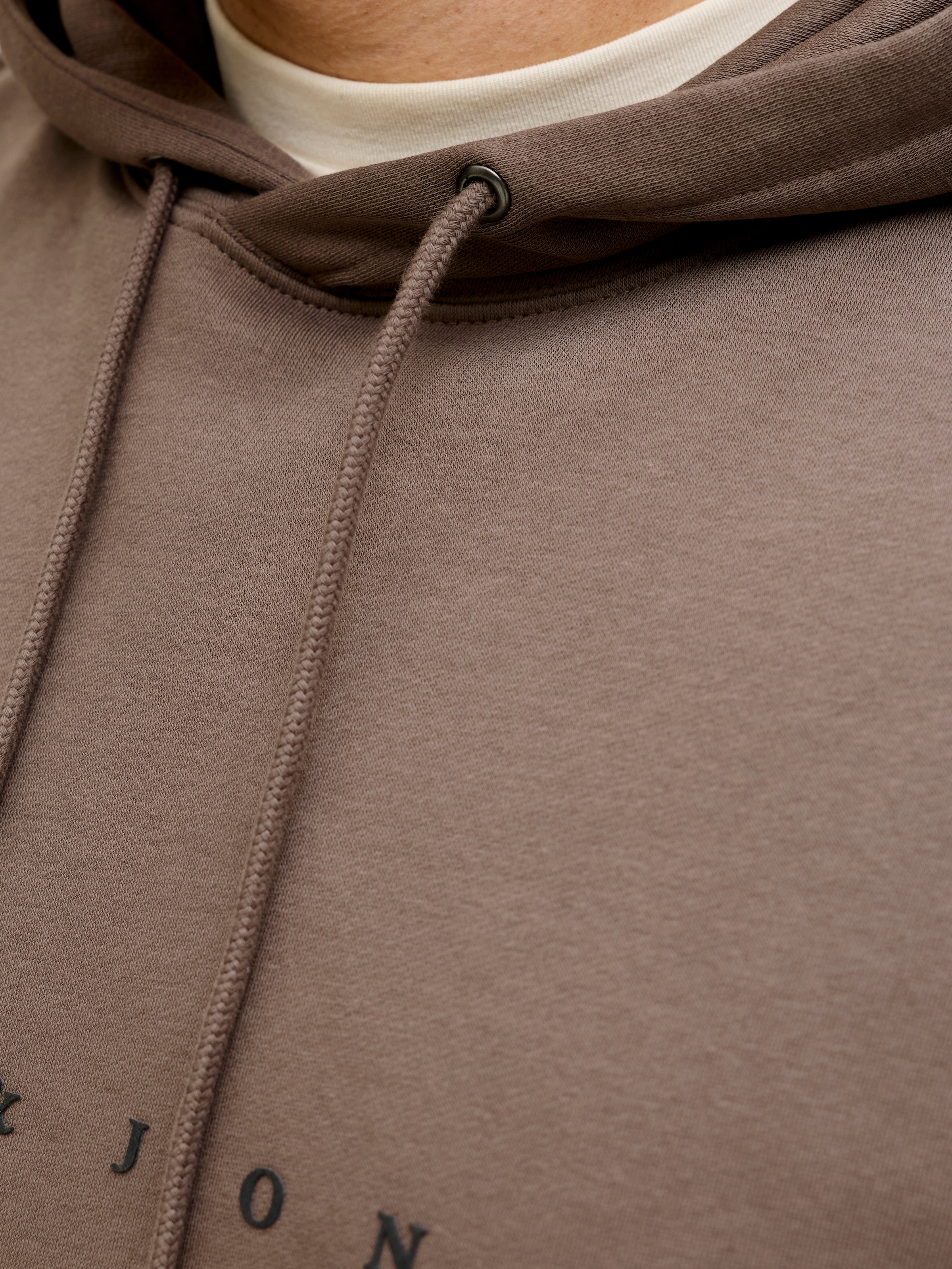 Jack & Jones PlusSize Sweat à capuche »JJESTAR JJ SWEAT HOOD NOOS PLS«, mélange coton, coupe décontractée
