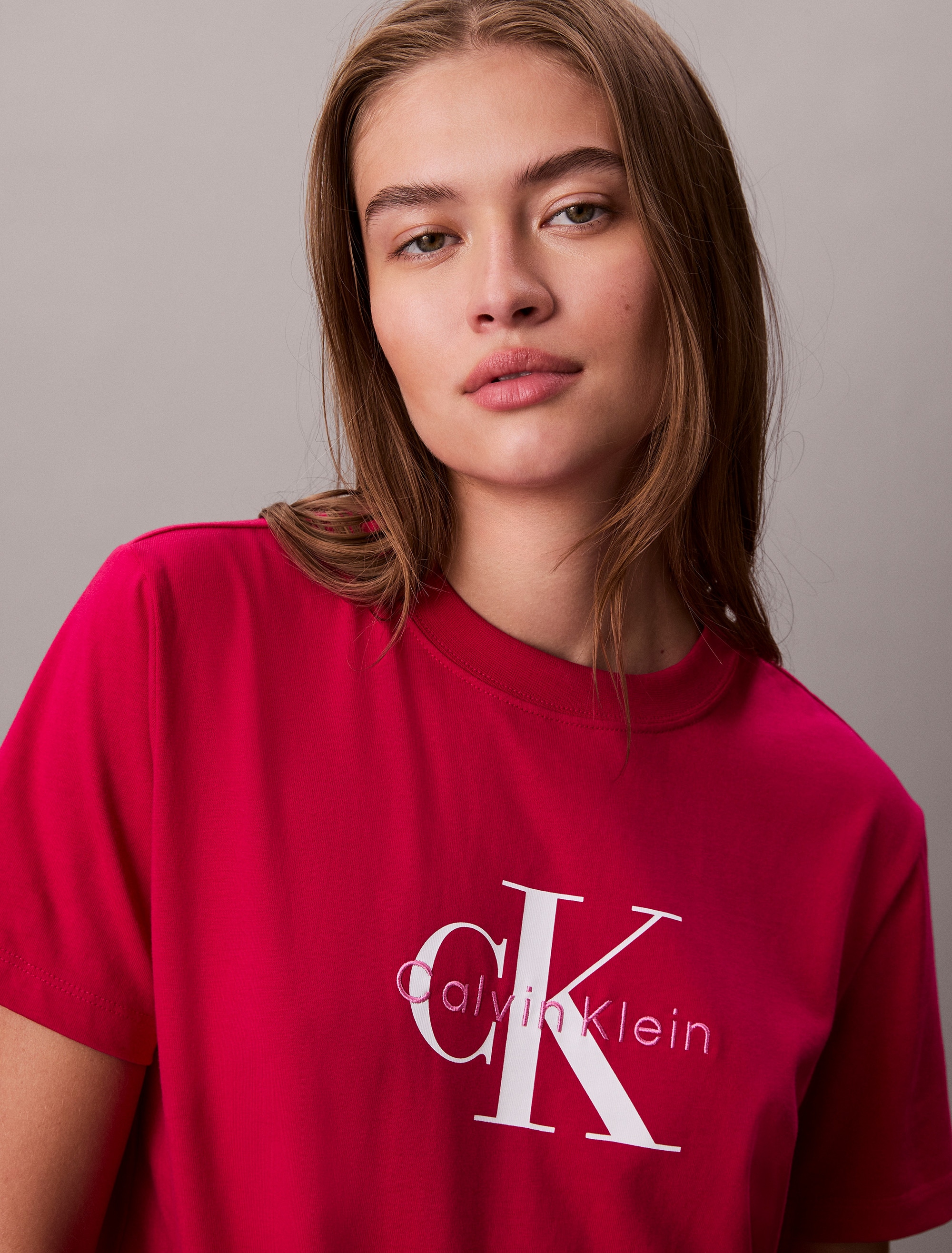 Calvin Klein Jeans T-Shirt »HERO SS CLASSIC MONOLOGO CNECK T«, mit grossem CK-Print