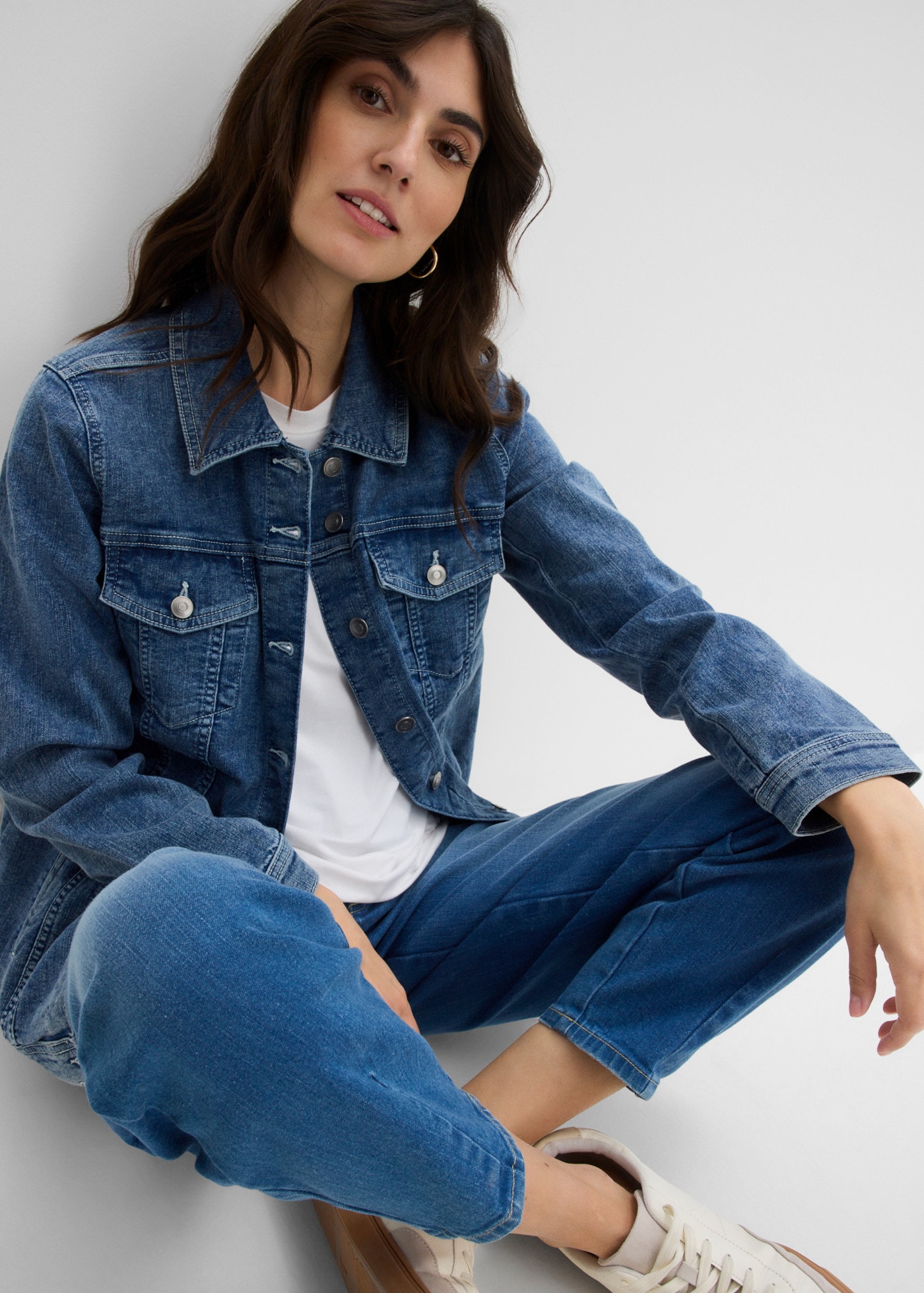 bonprix Jeansjacke loose fit Passform, weite Boyfriend-Form, mit Stretch-Anteil