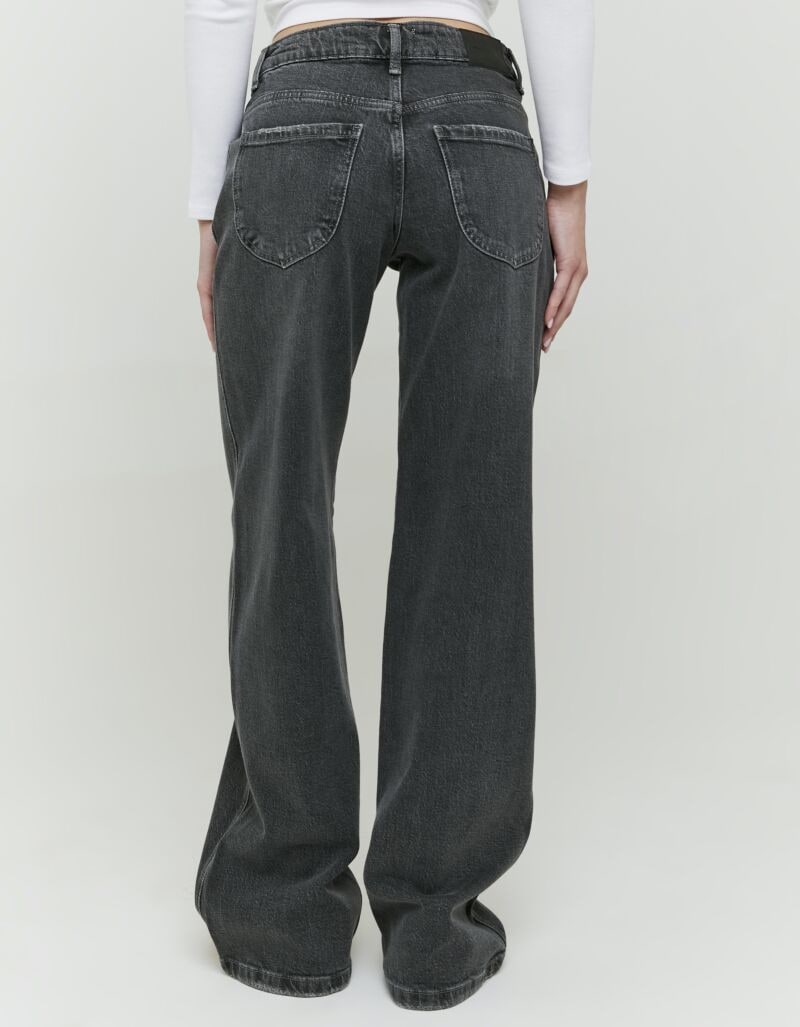 Tally Weijl Jeans taille basse »SPADEPALLAS« Baumwollmischung, Low-Waist mit geradem Beinverlauf und Strass-Anhänge