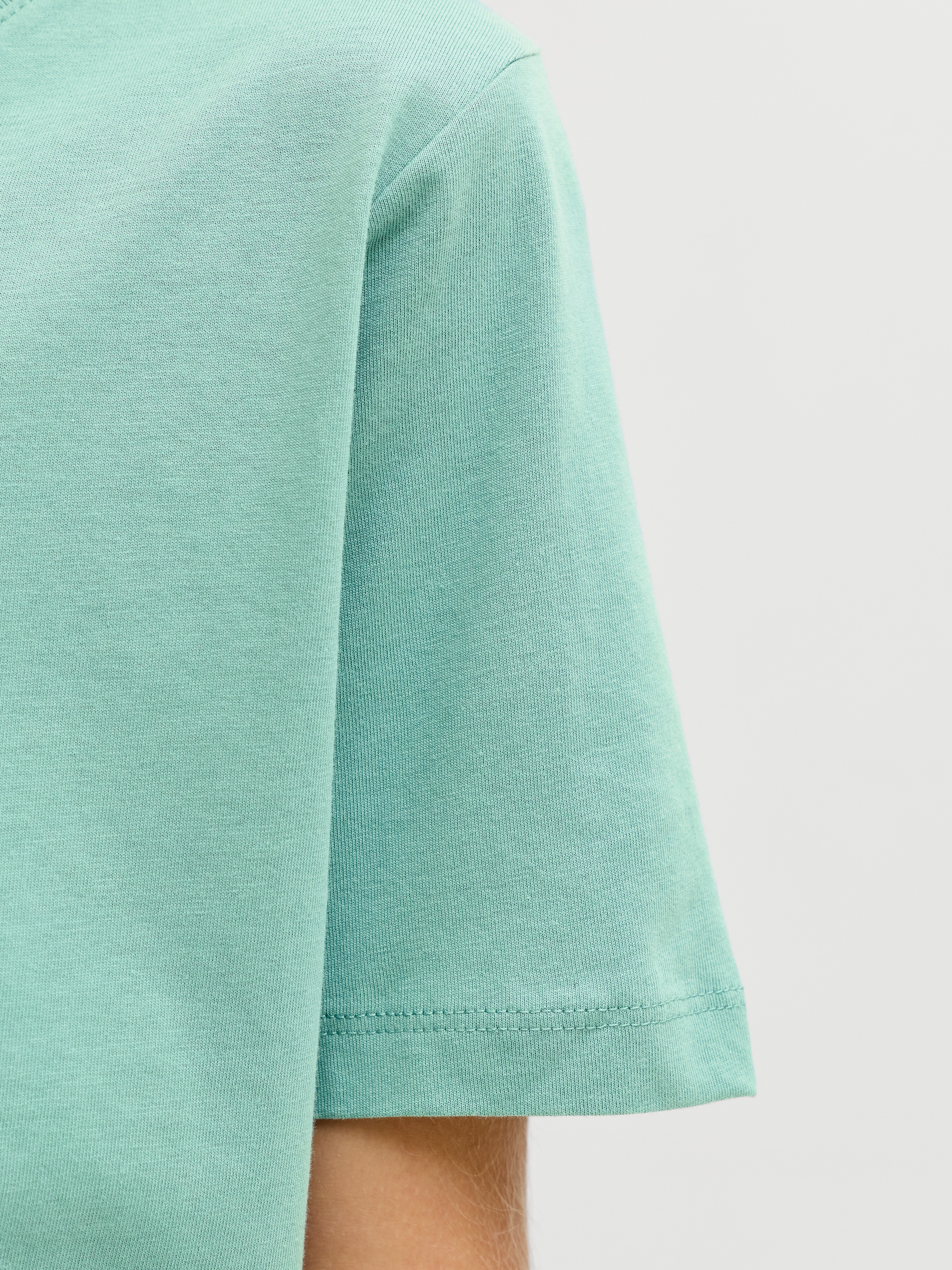 Jack & Jones Junior Rundhalsshirt »JJEORGANIC figurbetont, atmungsaktiv, kombinierbar« unifarben, casual, slim fit, Jersey, Rundhals